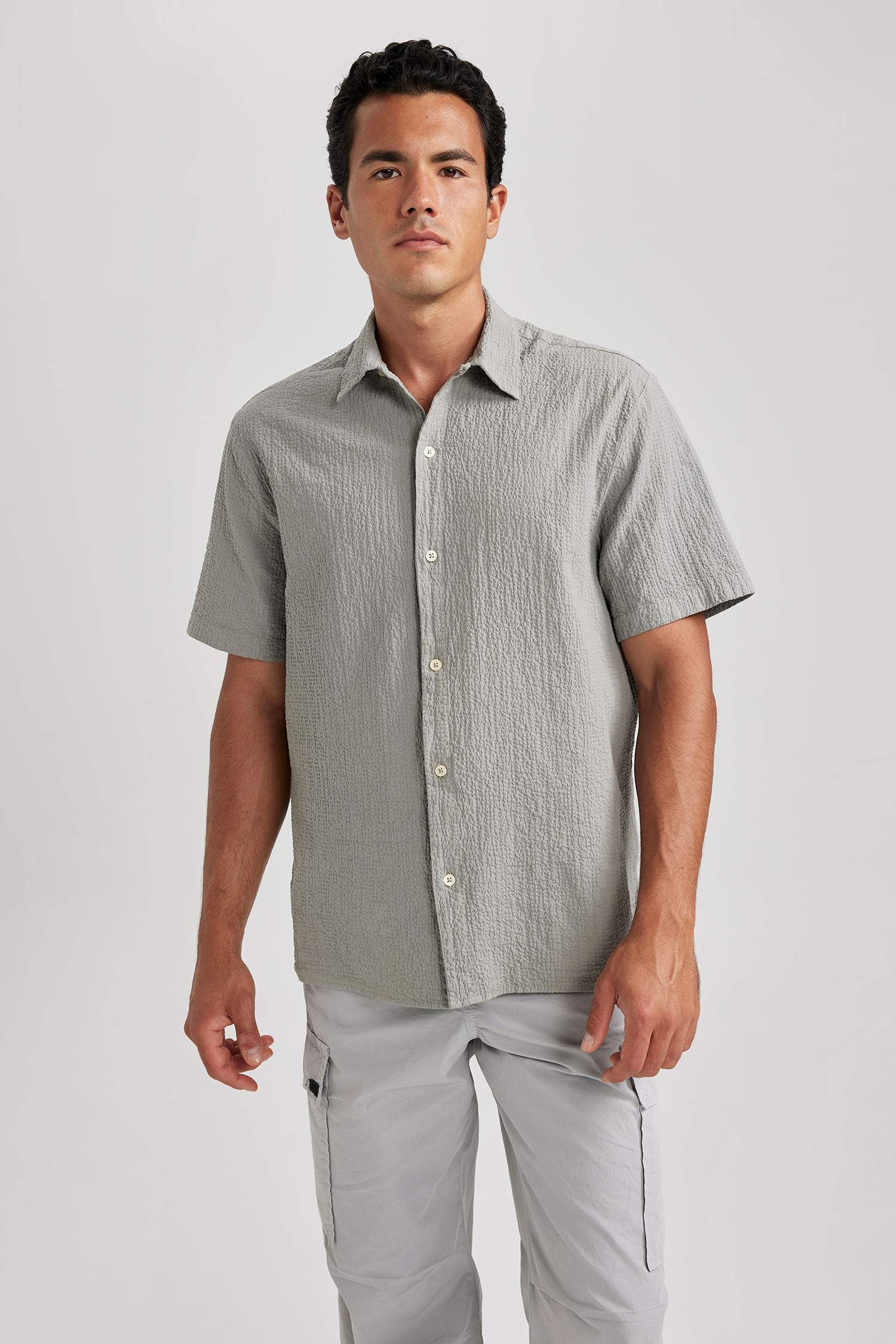 Blue Man Relax Fit Short Sleeve Shirt 2925181 | DeFacto