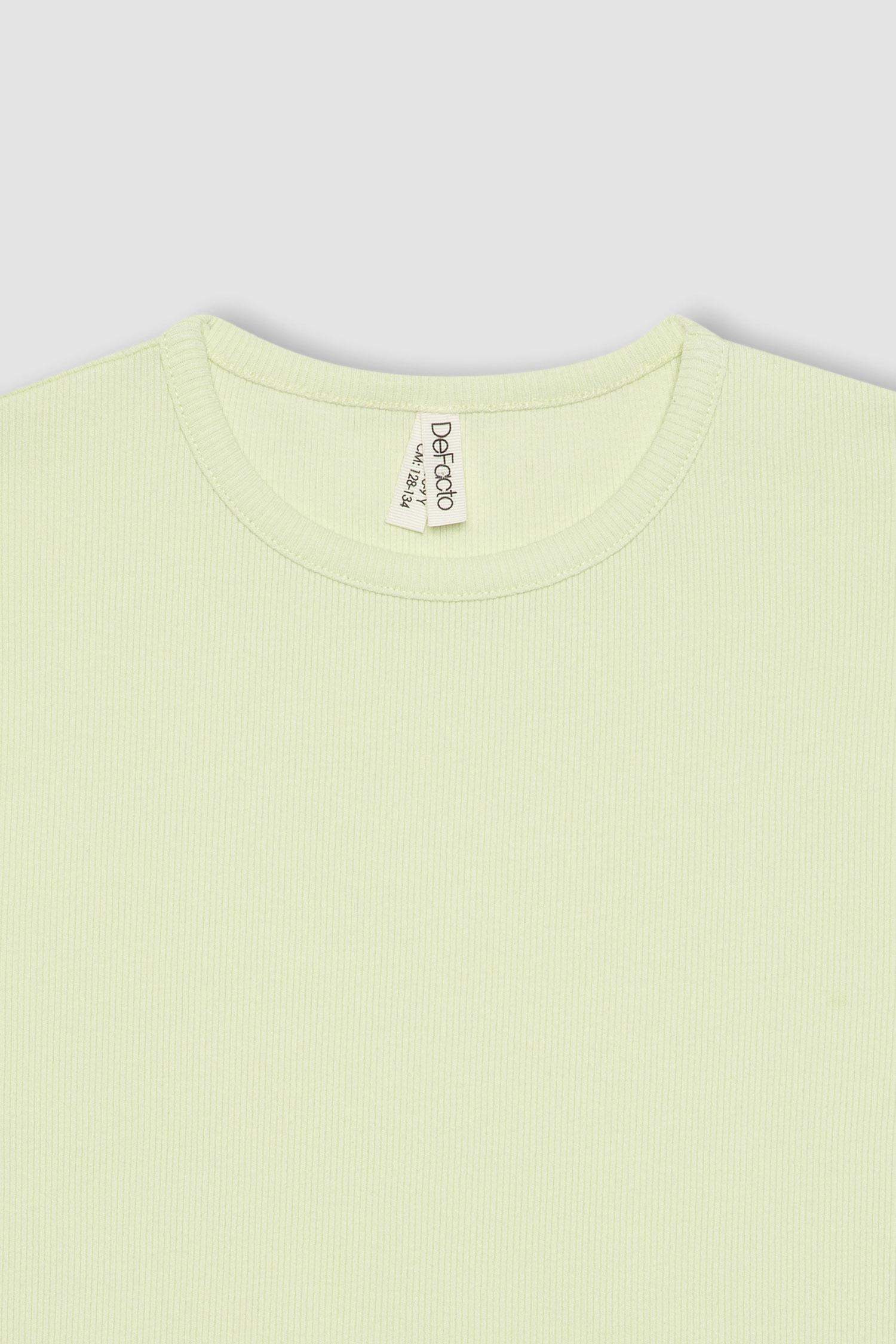 تيشيرت نص ردن بناتي مضلع سليم فيت