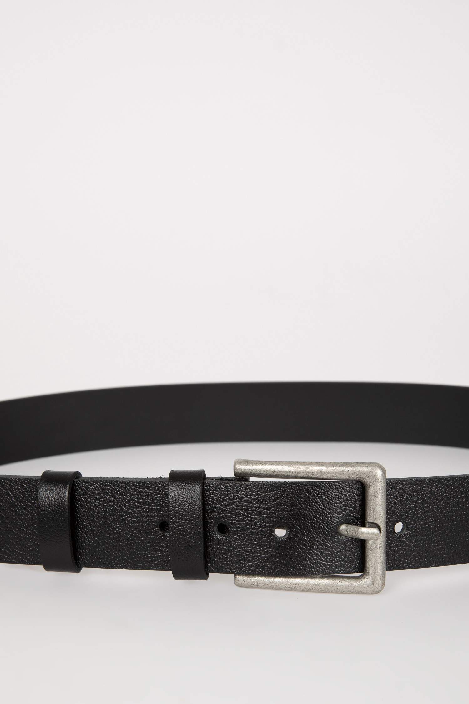 Man Rectangle Clasp Leather