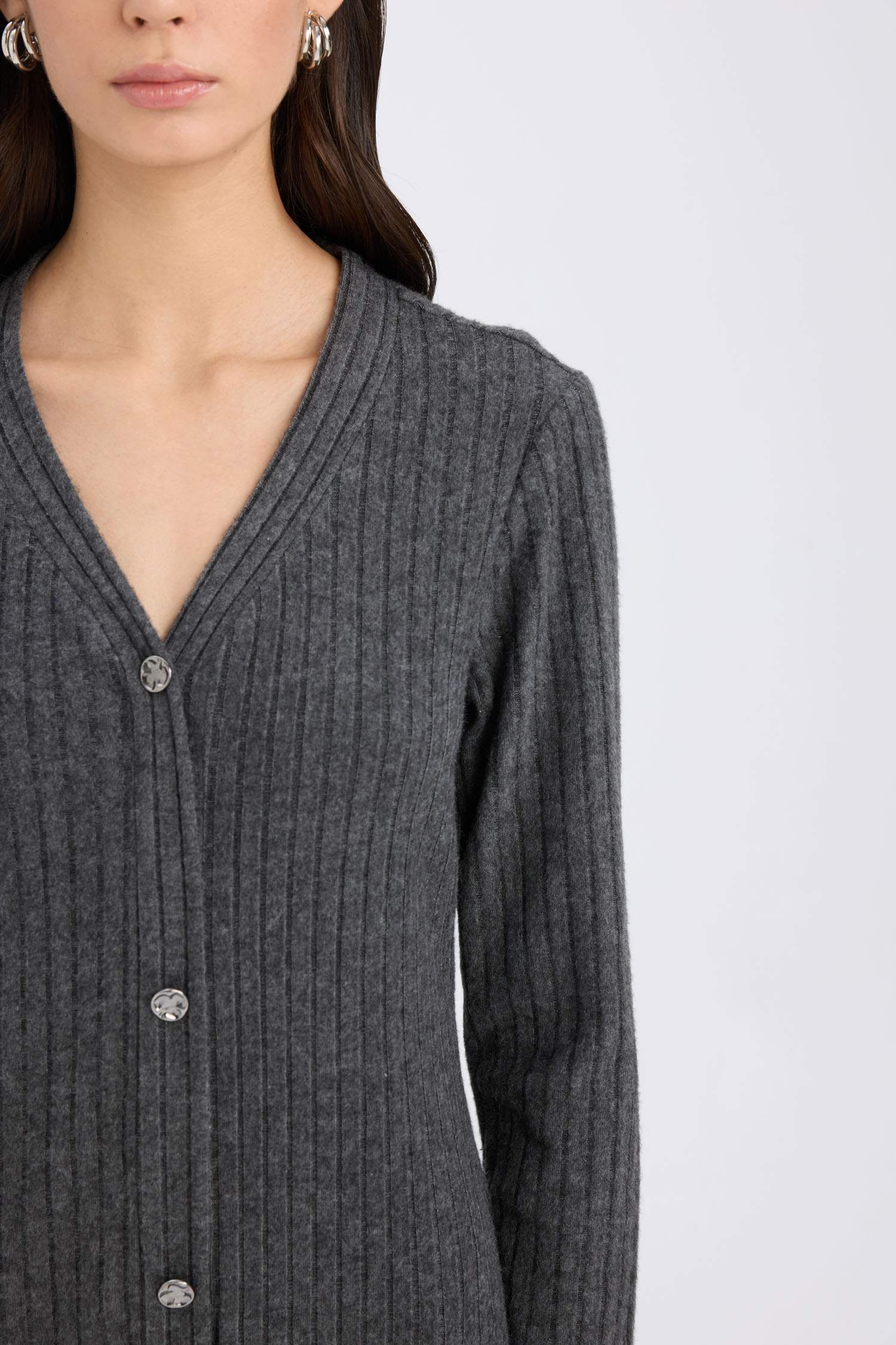 Bodycon Vücudu Saran Basic Düz V Yaka Düğmeli Fitilli Kaşkorse Midi Uzun Kollu Elbise