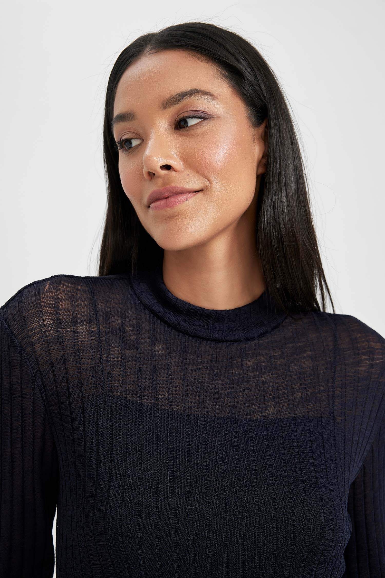 T-Shirt Coupe Slim demi-Col de Tortue à Manches Longues