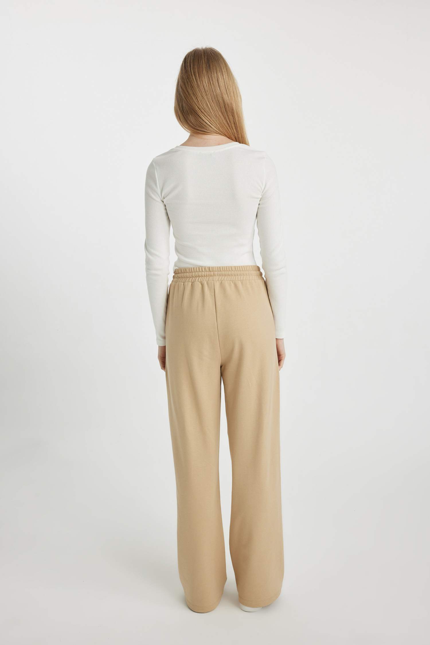 Wide Leg Geniş Bol Paça Eşofman Altı Beli Lastikli Bağcıklı Cepli Basic Düz