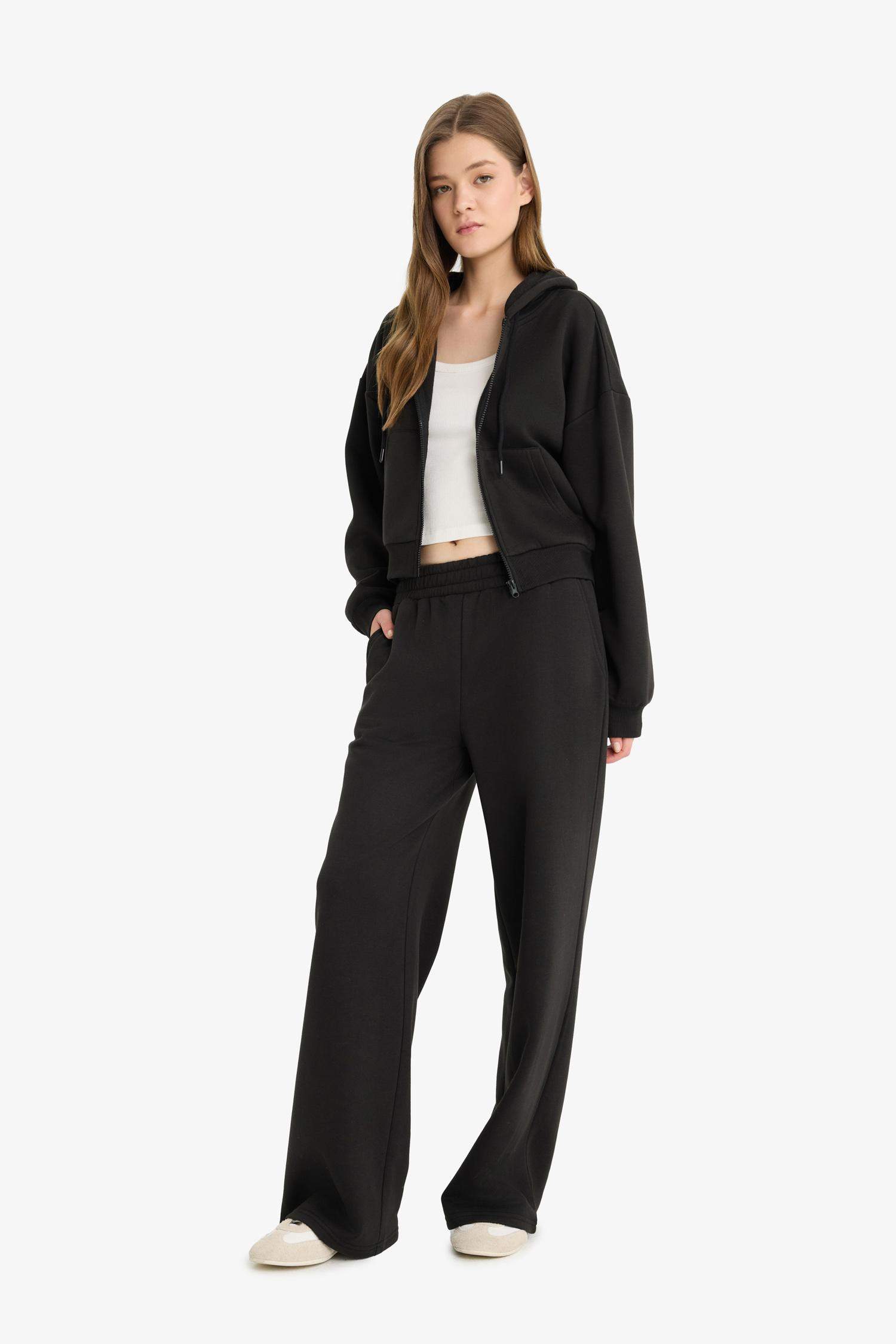 بنطرون بجامة رياضي وايد ليج برجل واسع