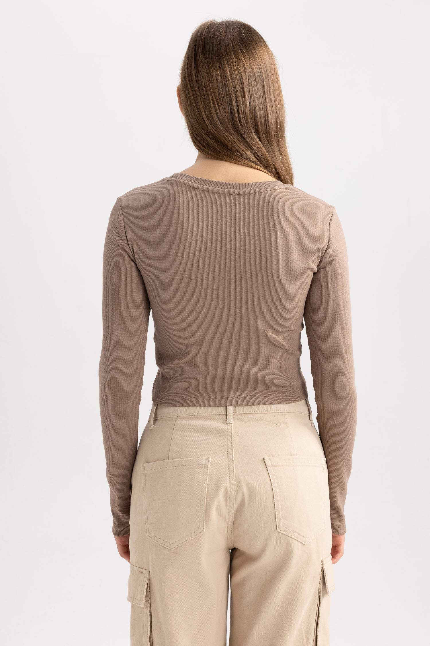 تيشيرت كم طويل مضلع سليم فيت