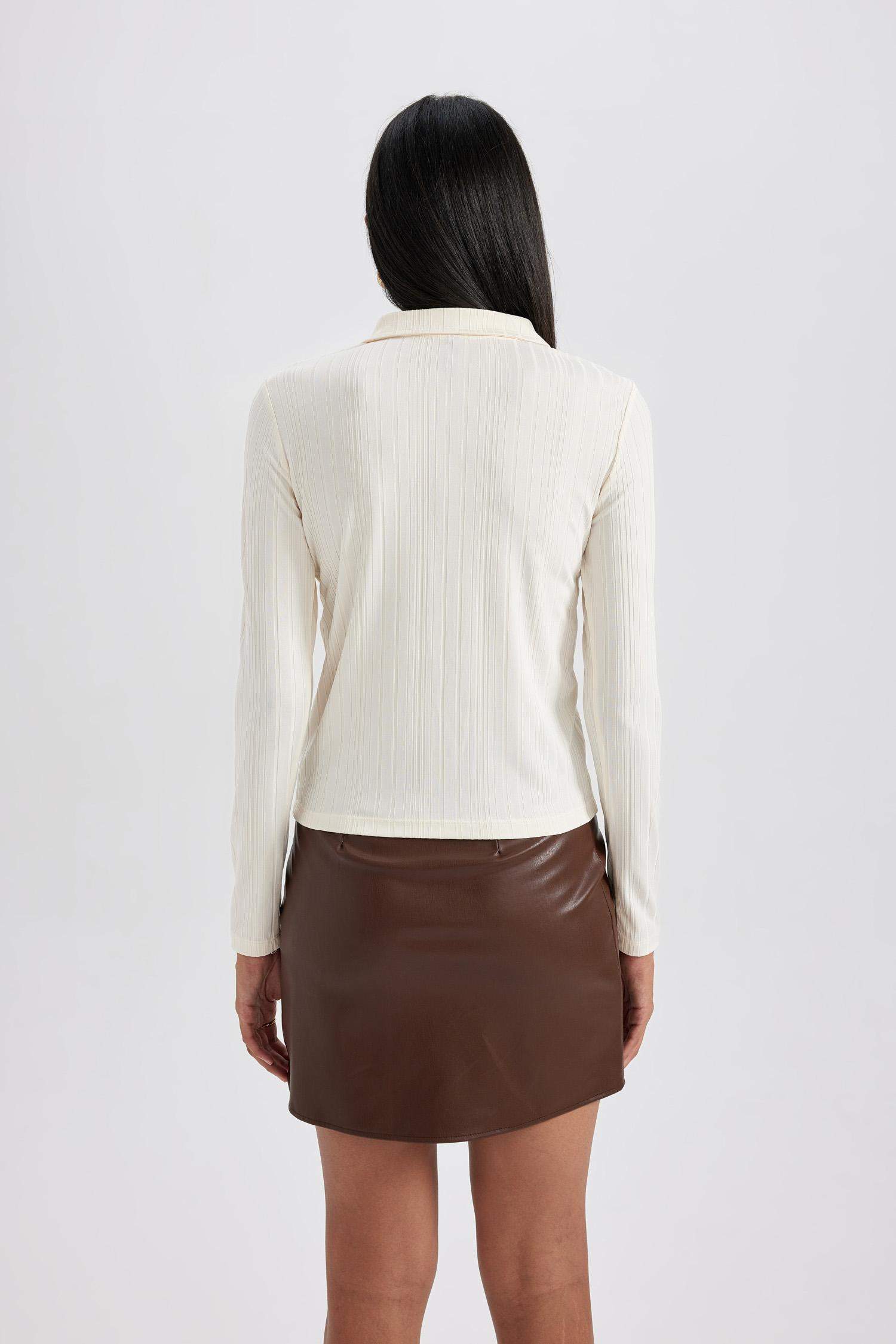 поло жаға тоқылған Ұзын жеңді футболка