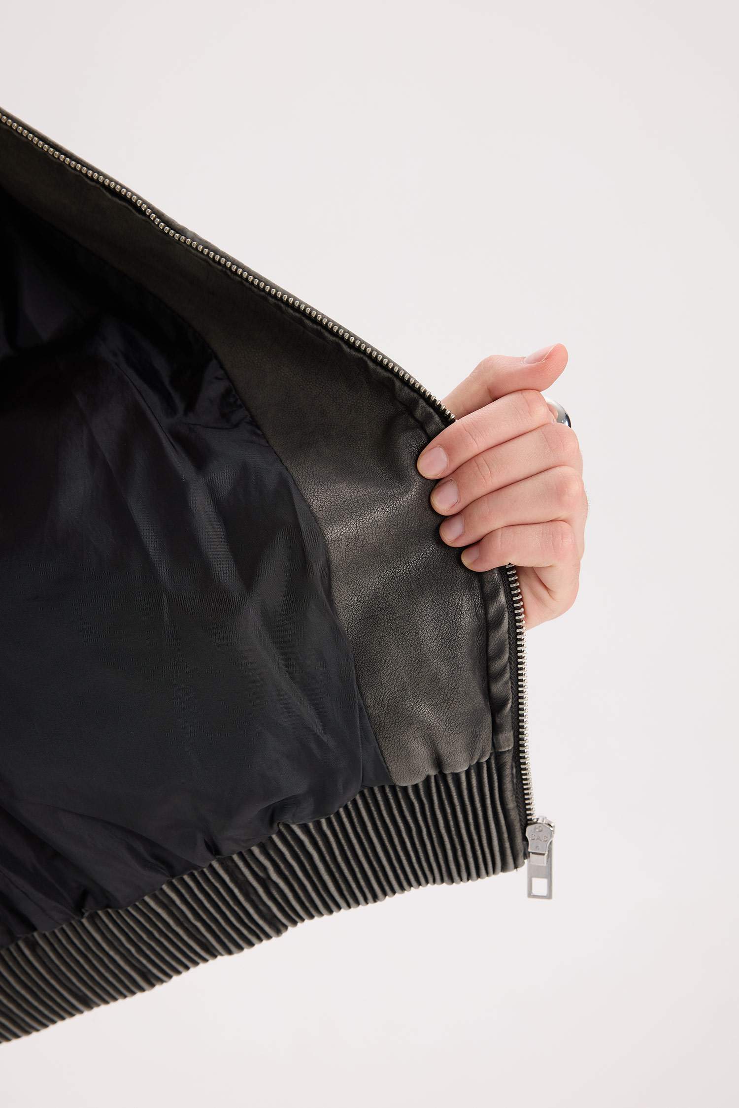 Su Geçirmez Bomber Suni Deri Ceket Mont Kolej Yaka Fermuarlı Cepli