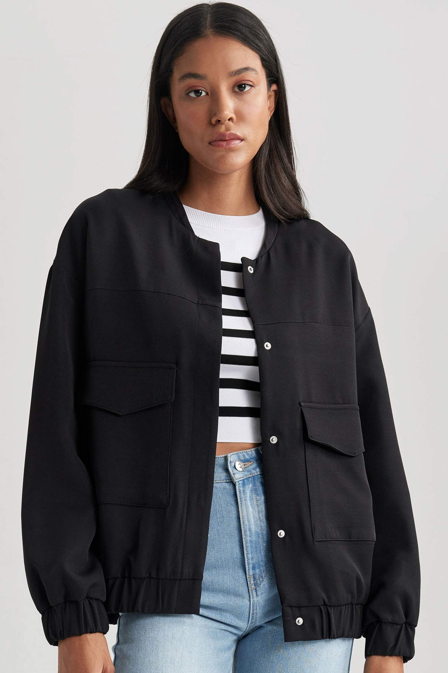 Su İtici Kolej Yaka Çıtçıtlı Cepli Basic Düz Bomber Mont Ceket