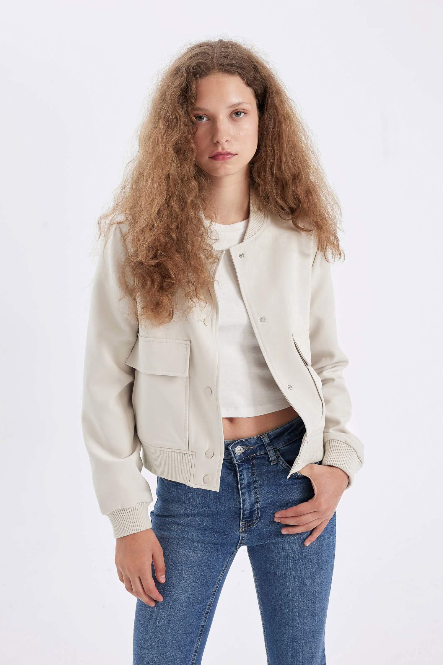 Su Geçirmez Kolej Yaka Rüzgar Geçirmez Çıtçıtlı Cepli Kısa Bomber Ceket