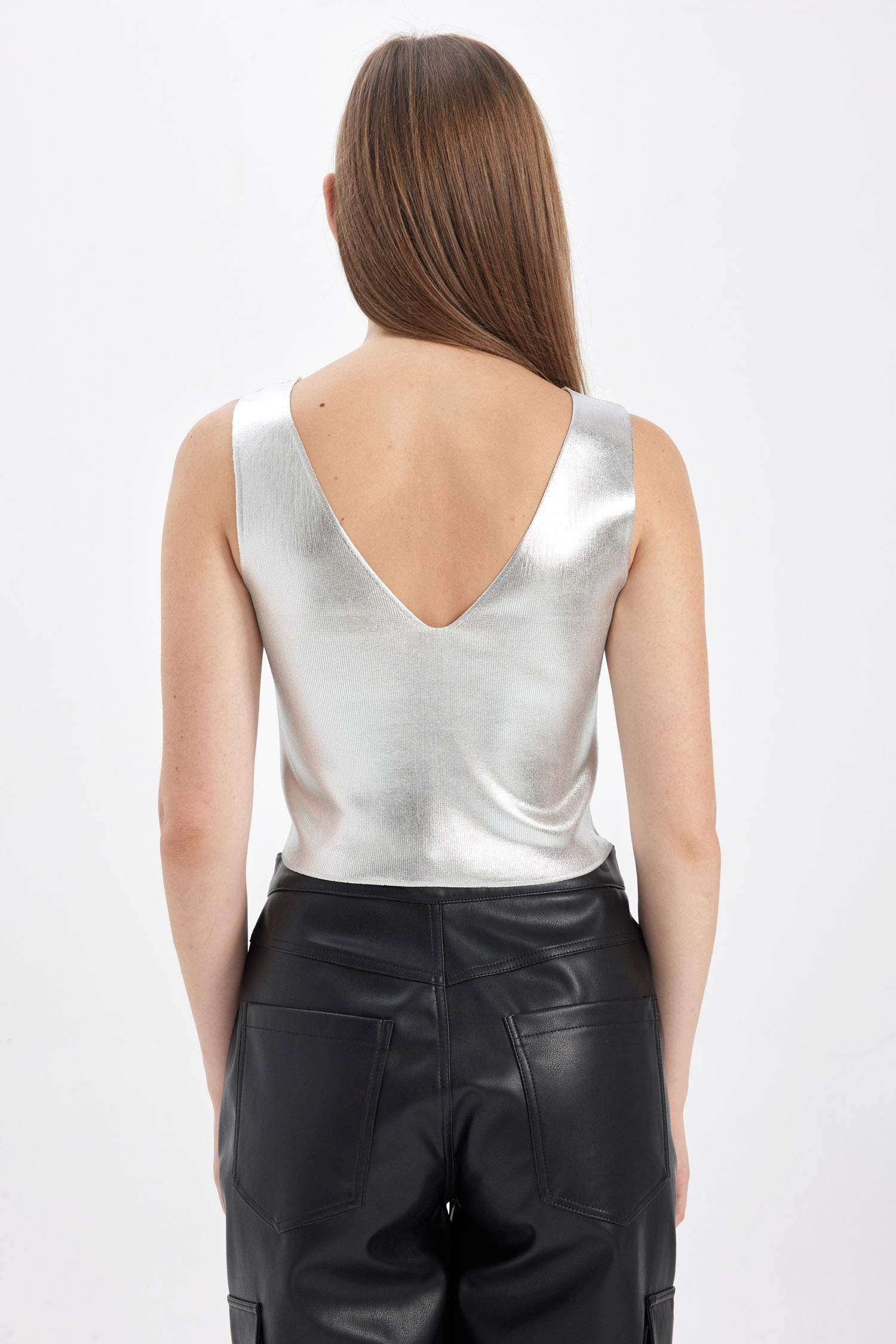 Coool V Yaka Parlak Triko Atlet