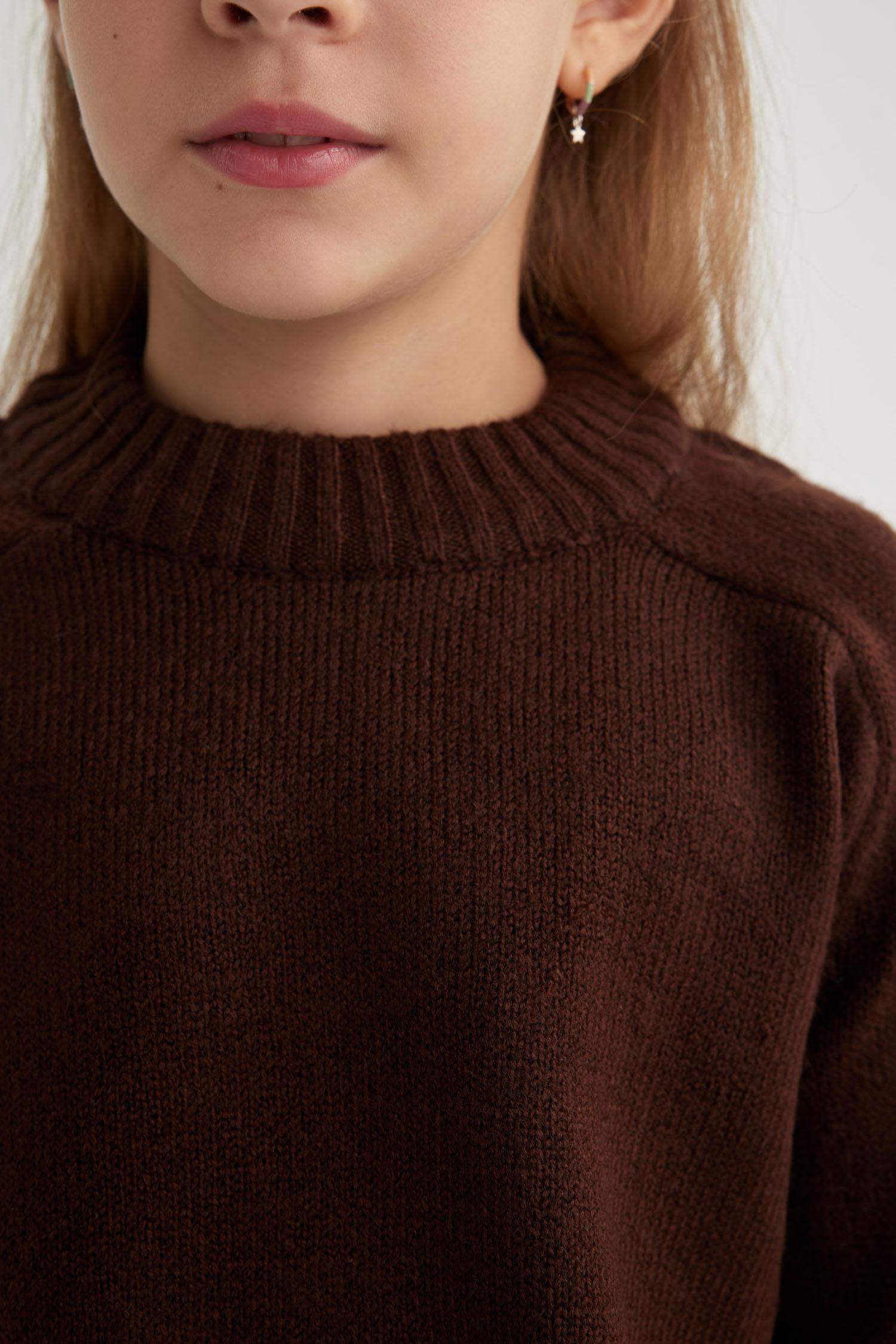 Girl Crew Neck Knitted Pullover