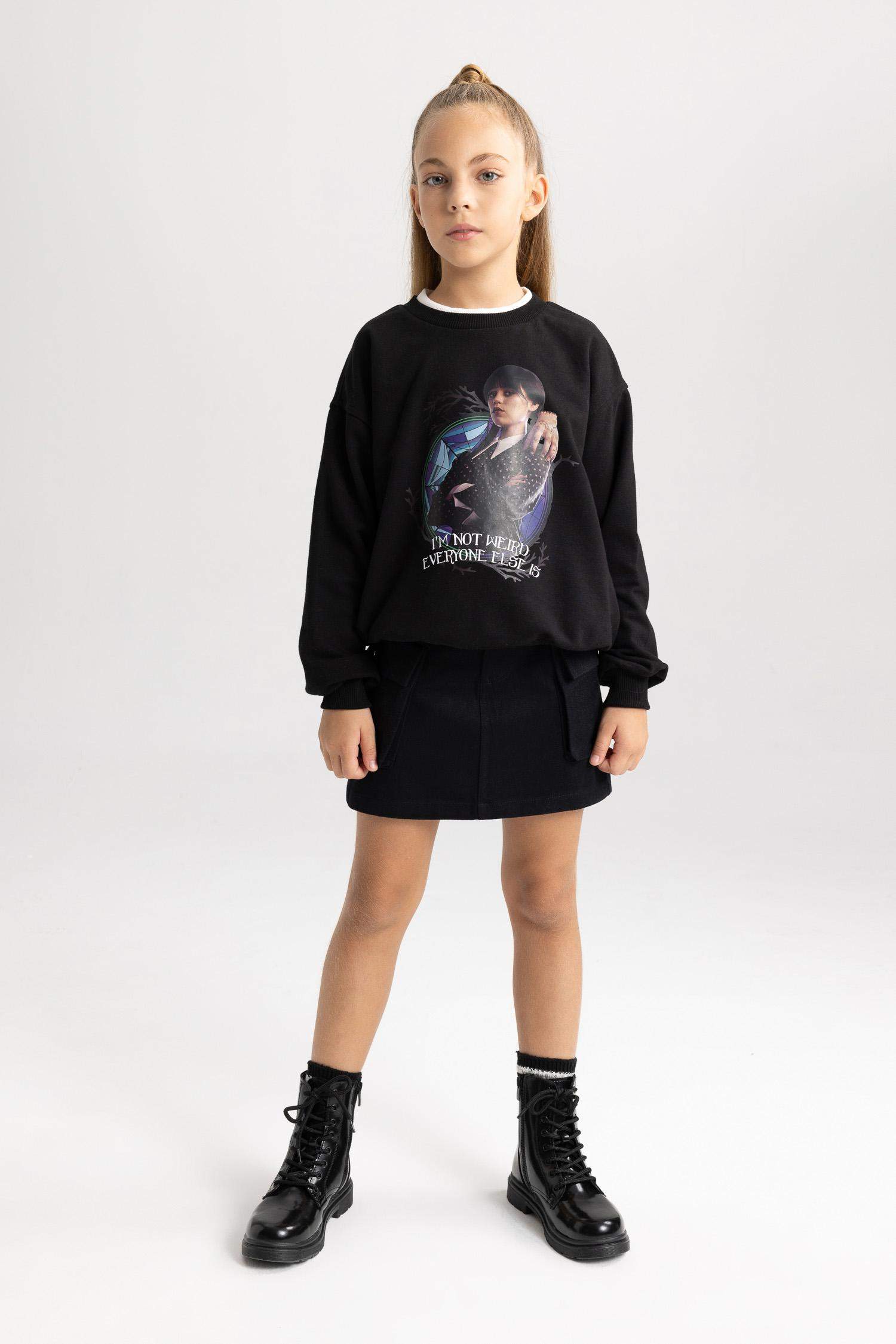 Girl Wednesday Oversize Fit Crew Neck Sweatshirt