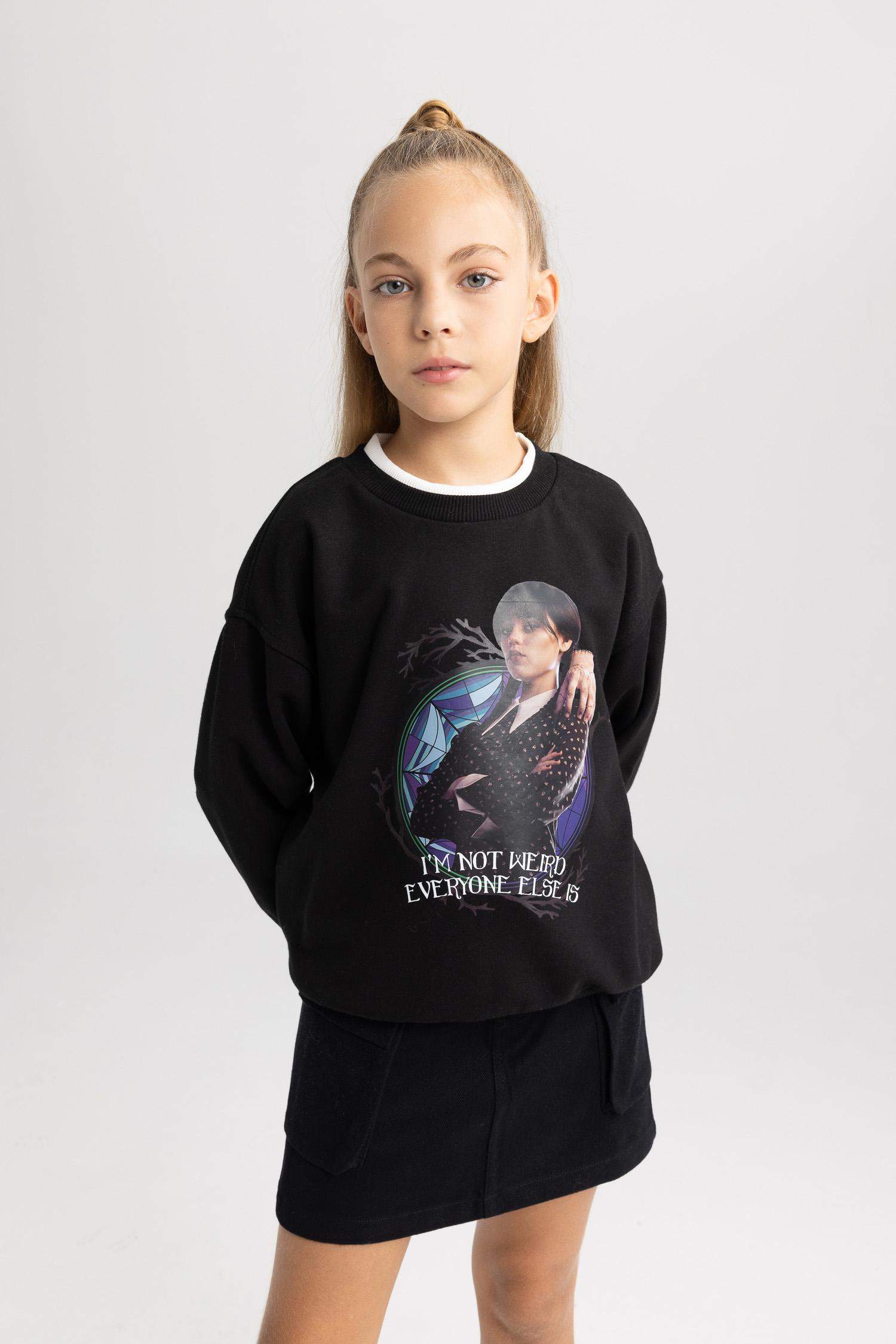 Girl Wednesday Oversize Fit Crew Neck Sweatshirt