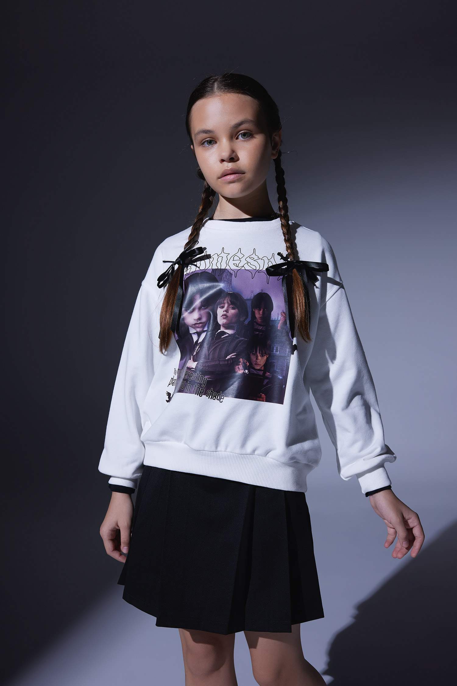 Girl Wednesday Oversize Fit Crew Neck Sweatshirt