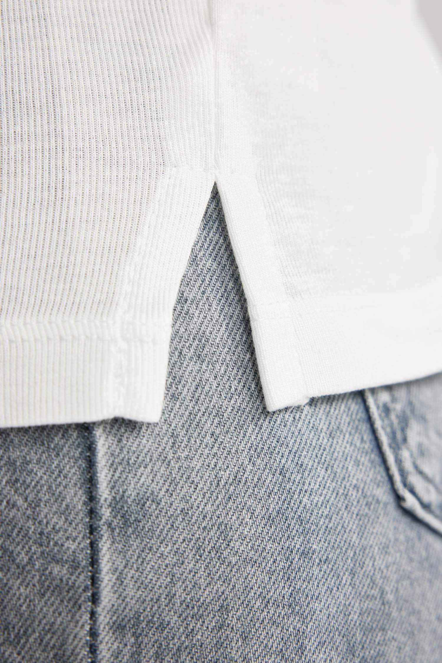 Майка с круглым вырезом