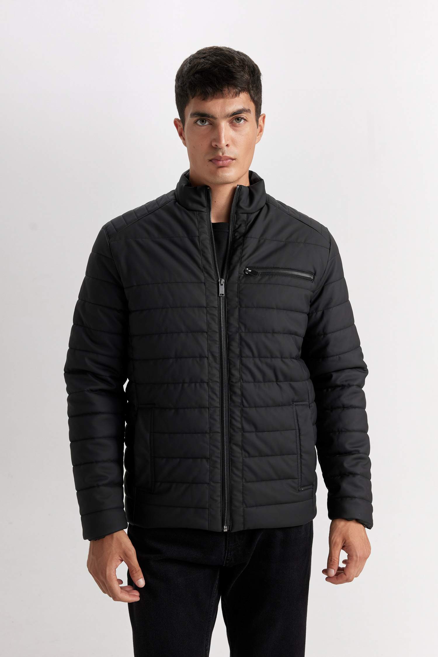 Su İtici Slim Fit Dar Kesim Dik Yaka Fermuarlı Cepli Suni Deri Ceket Mont