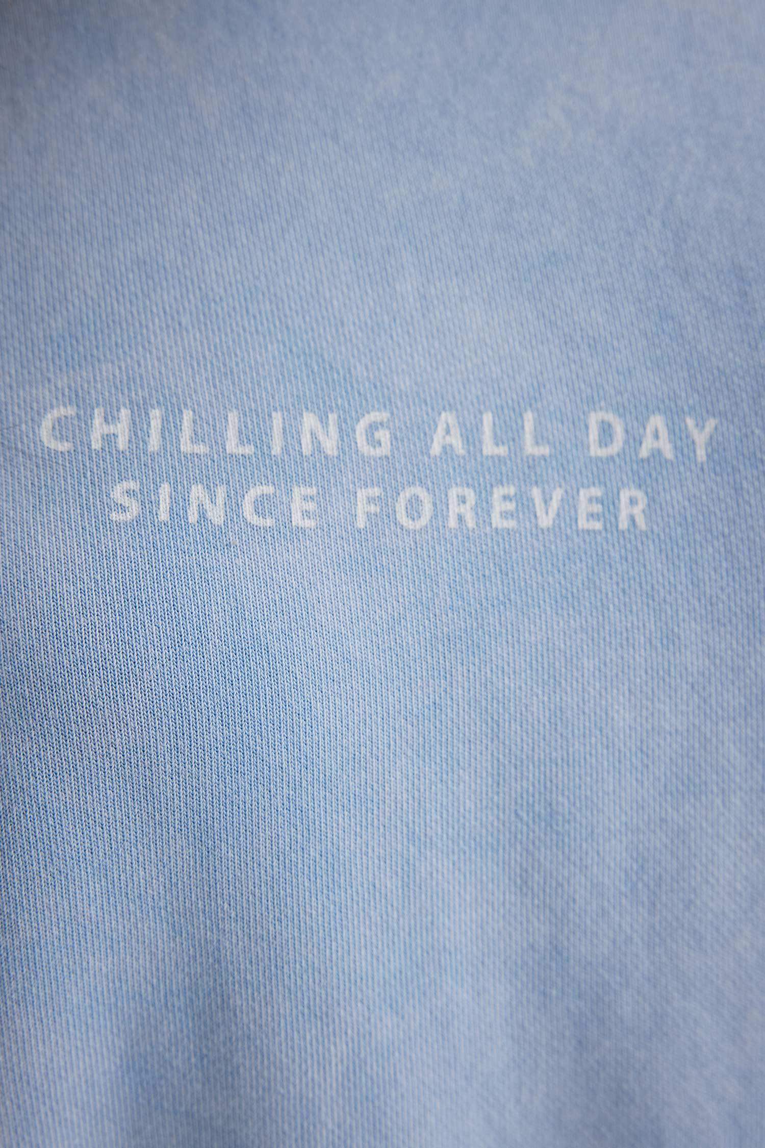 سويت شيرت طويل بطبعة شعار قصة عادية بياخة مستديرة