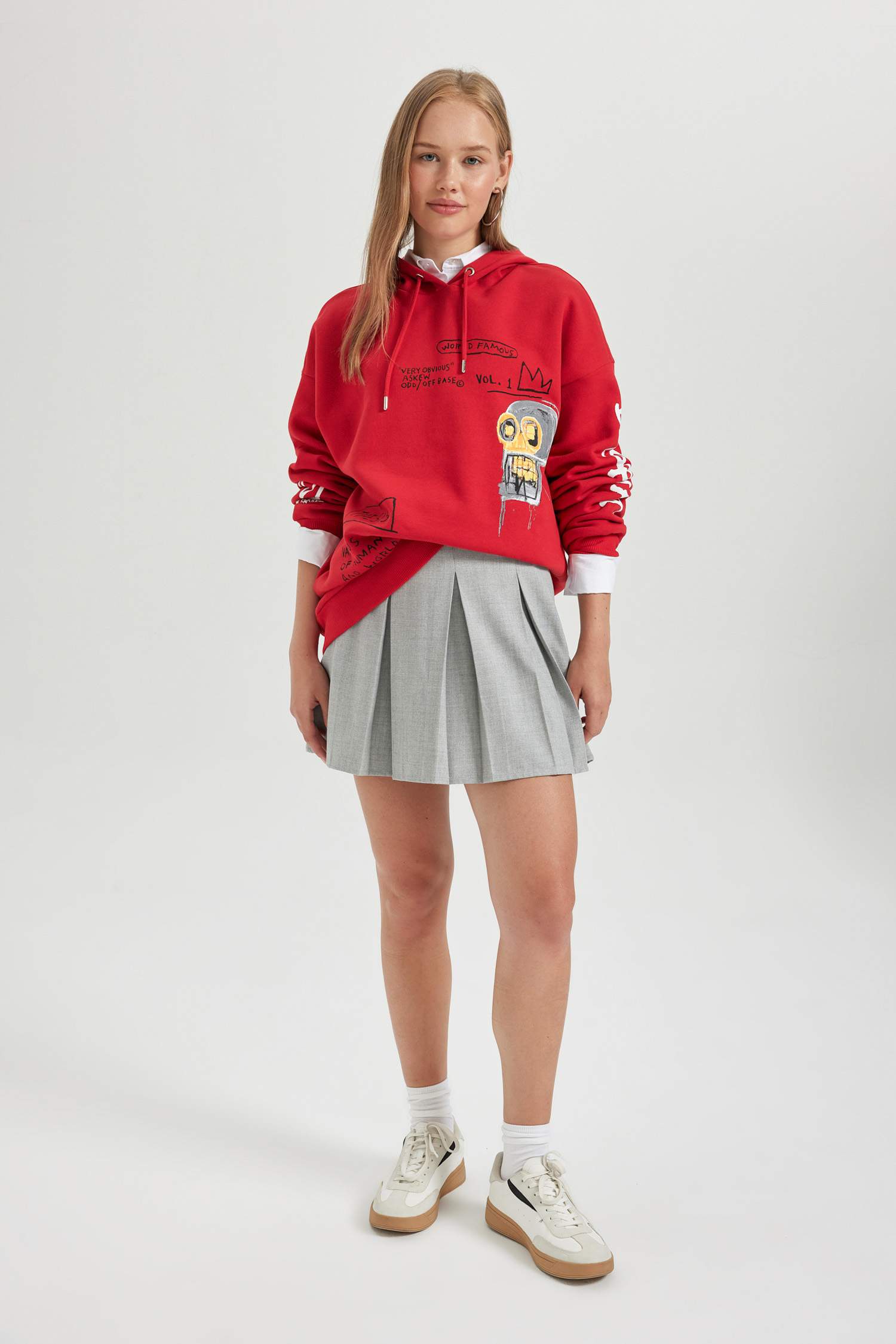 سويت شيرت اوفر سايز من جان ميشيل باسكيات