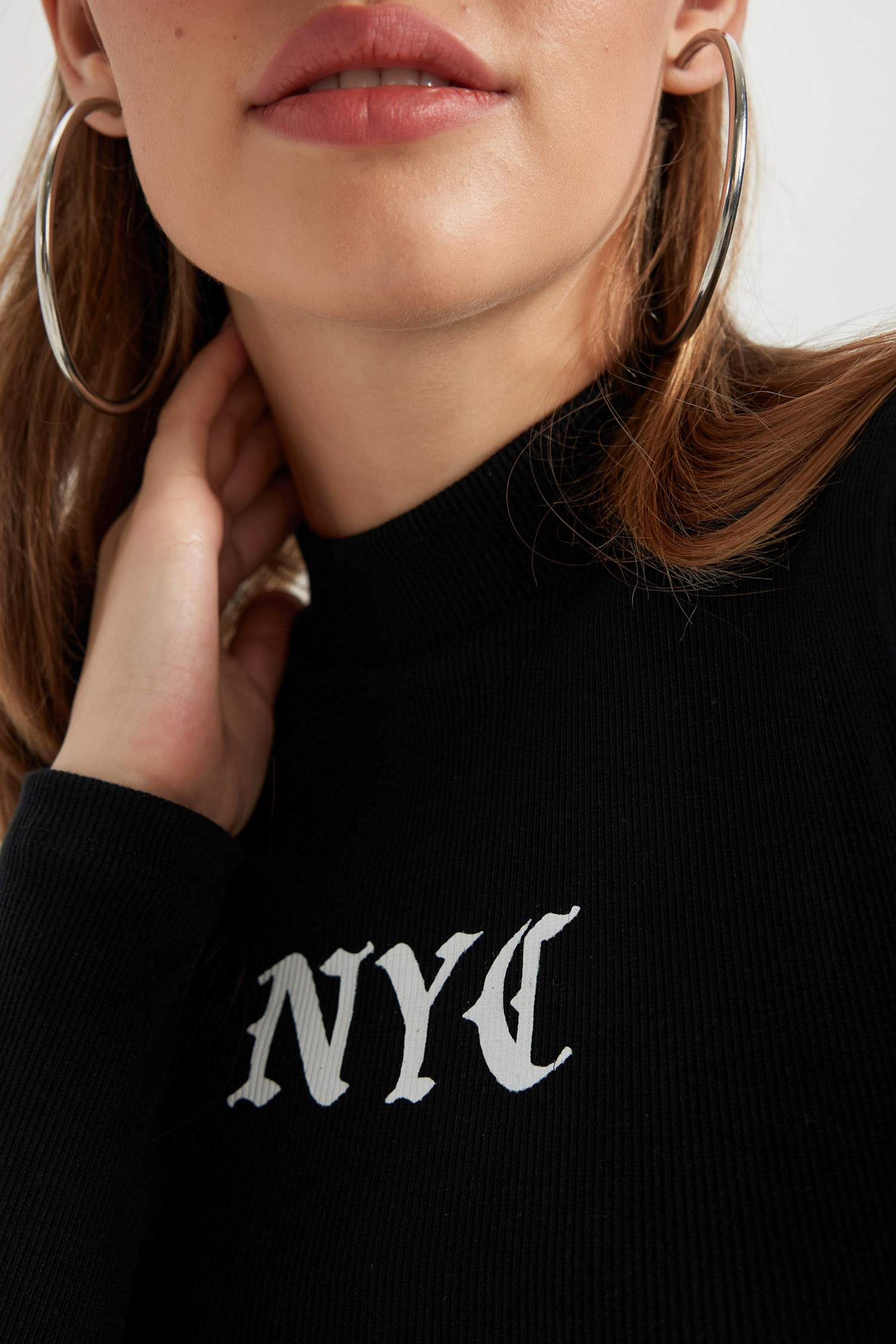 Coool ұзартылған жаға слоган тоқылған Ұзын жеңді футболка