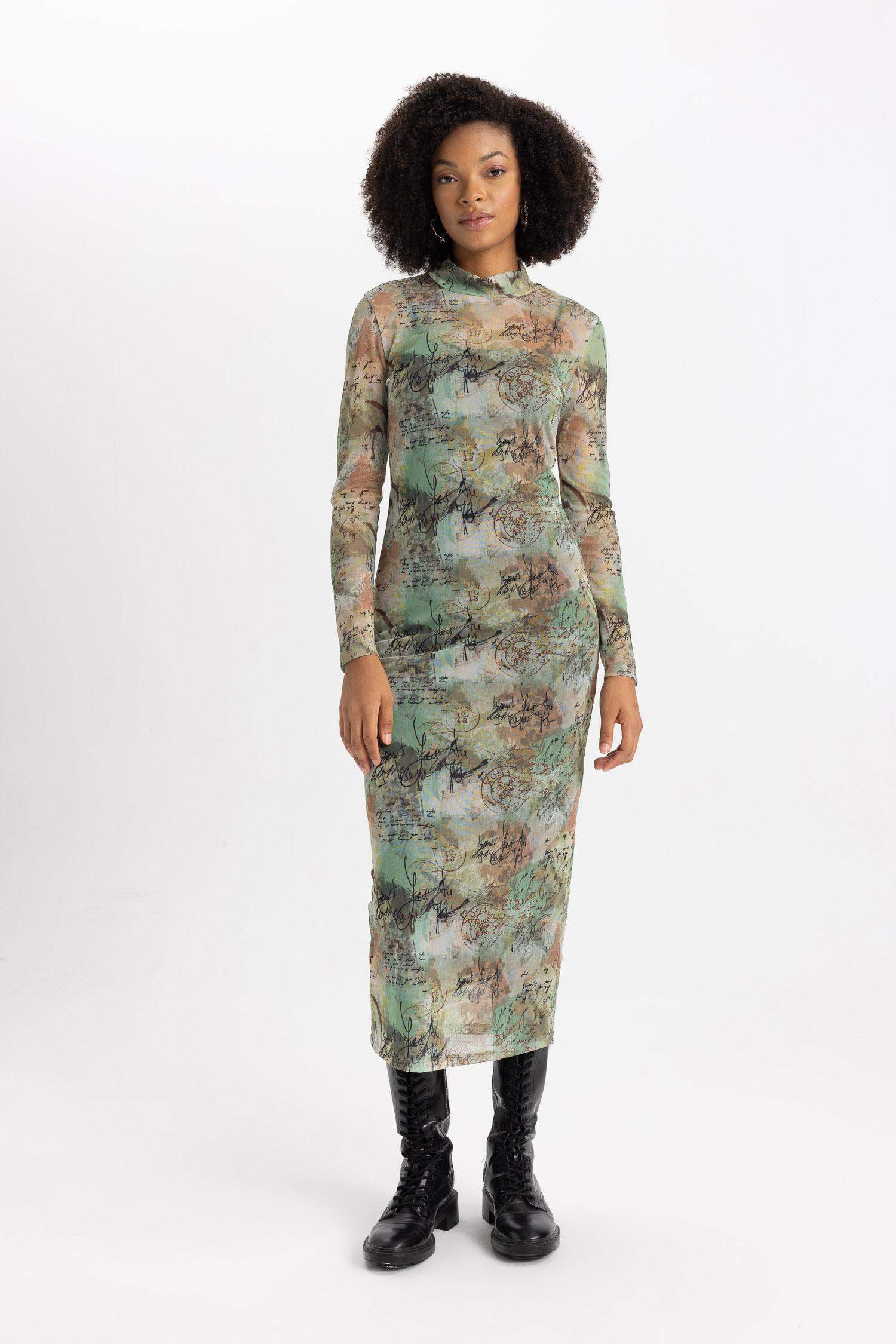 Платье макси с длинным рукавом