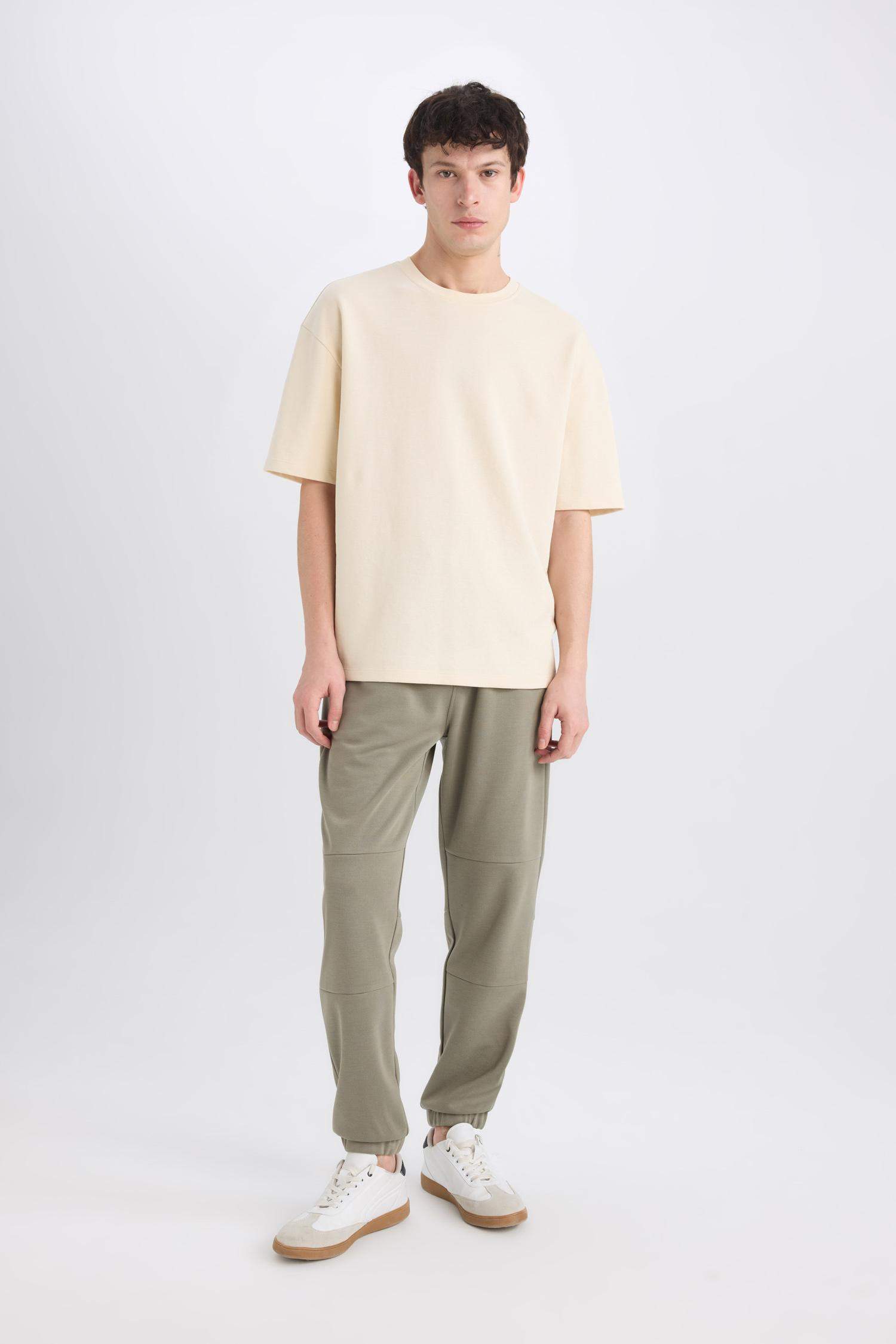 Regular Fit İnce Eşofman Altı Fermuar Cepli Beli Bağcıklı Lastikli Paça