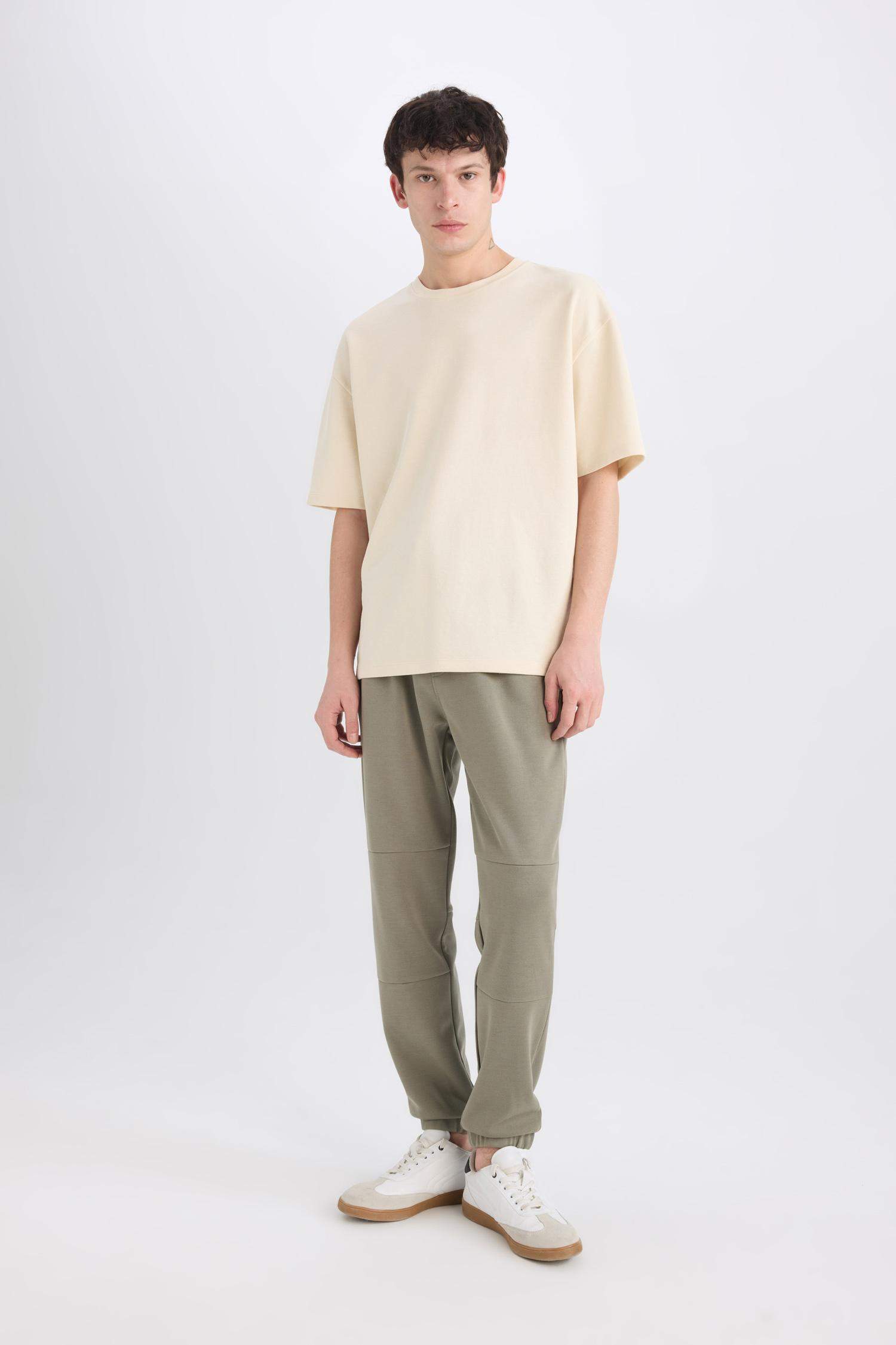 Regular Fit İnce Eşofman Altı Fermuar Cepli Beli Bağcıklı Lastikli Paça