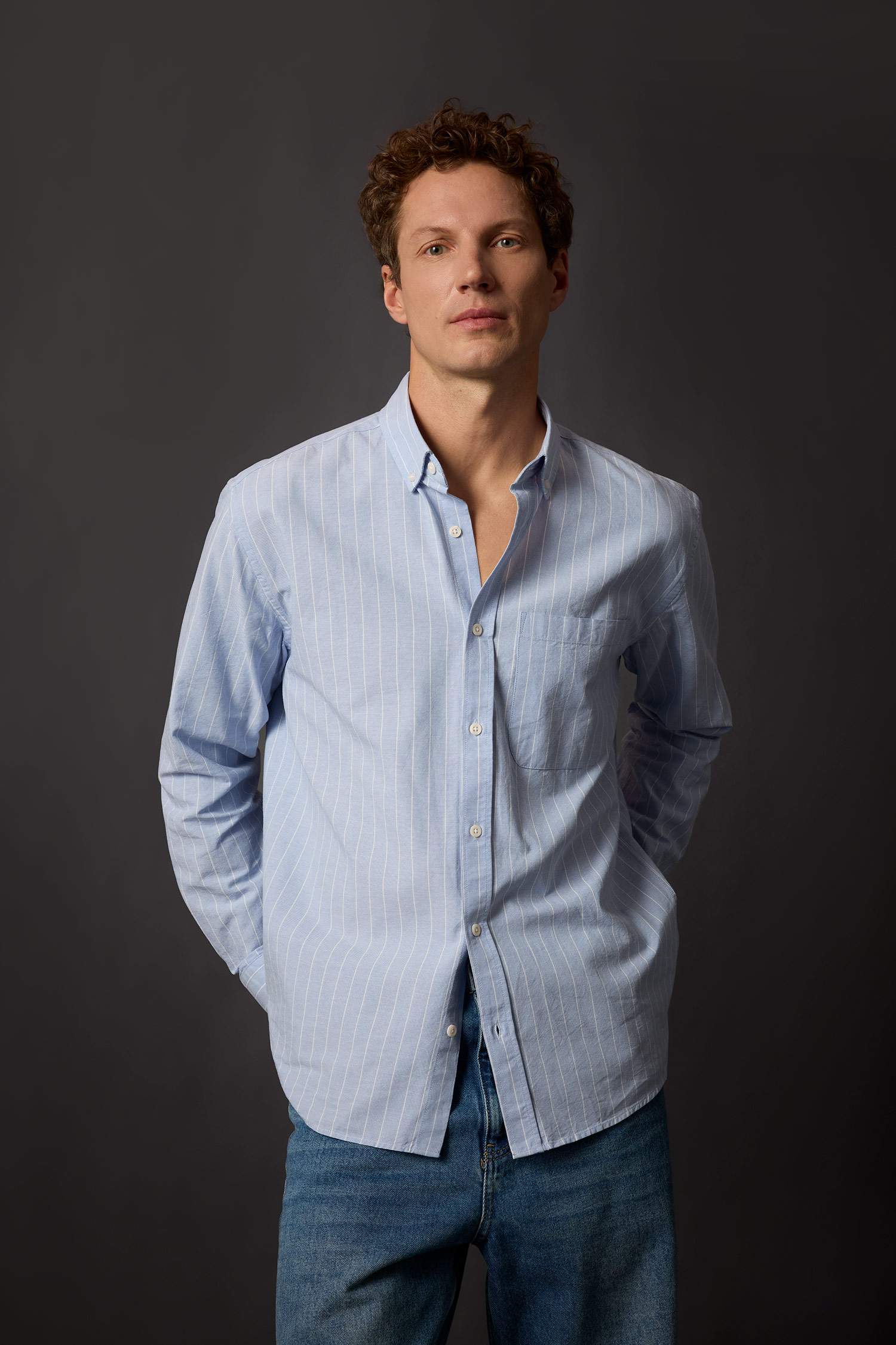 قميص بولو مخطط ردن طويل قصة مريحة