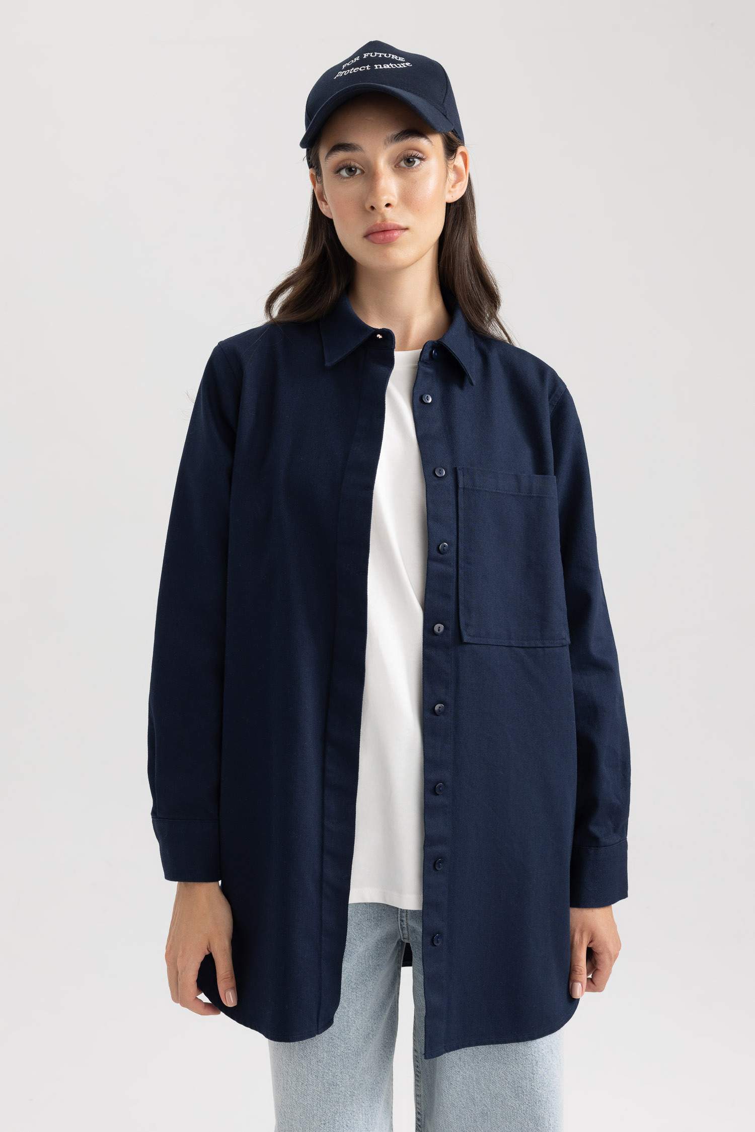 Туніка з довгим рукавом стандартного крою з коміром з габардину для жінок