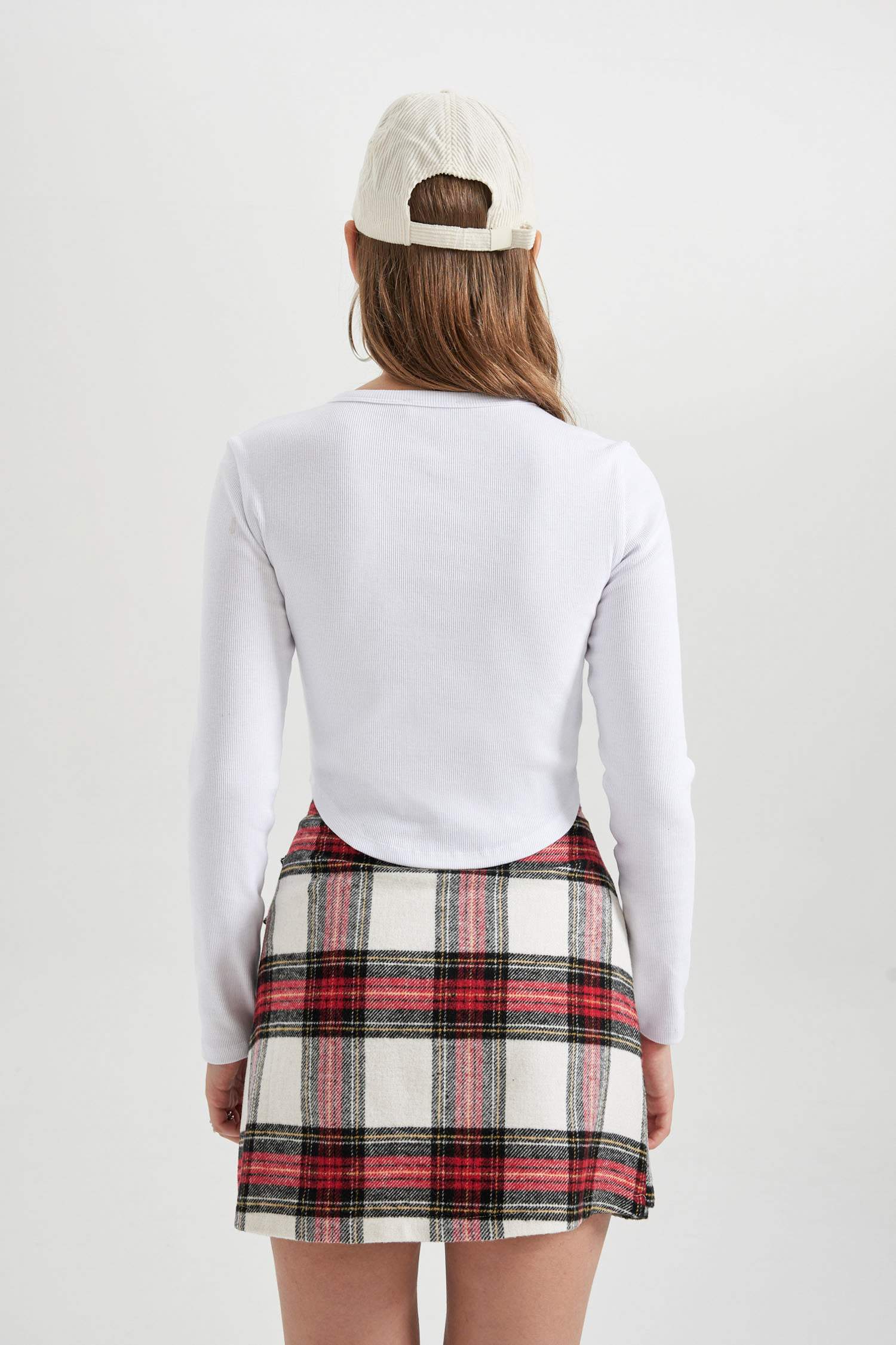 تيشيرت ردن طويل سليم فيت