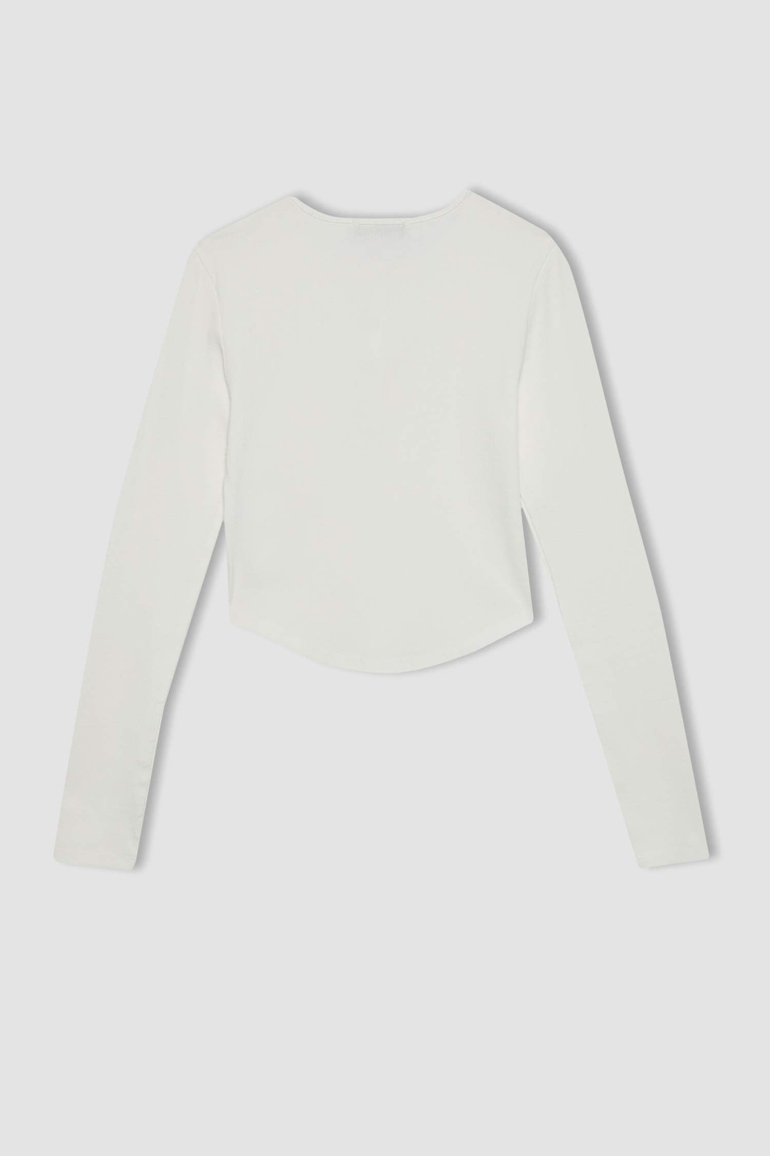 تيشيرت ردن طويل سليم فيت