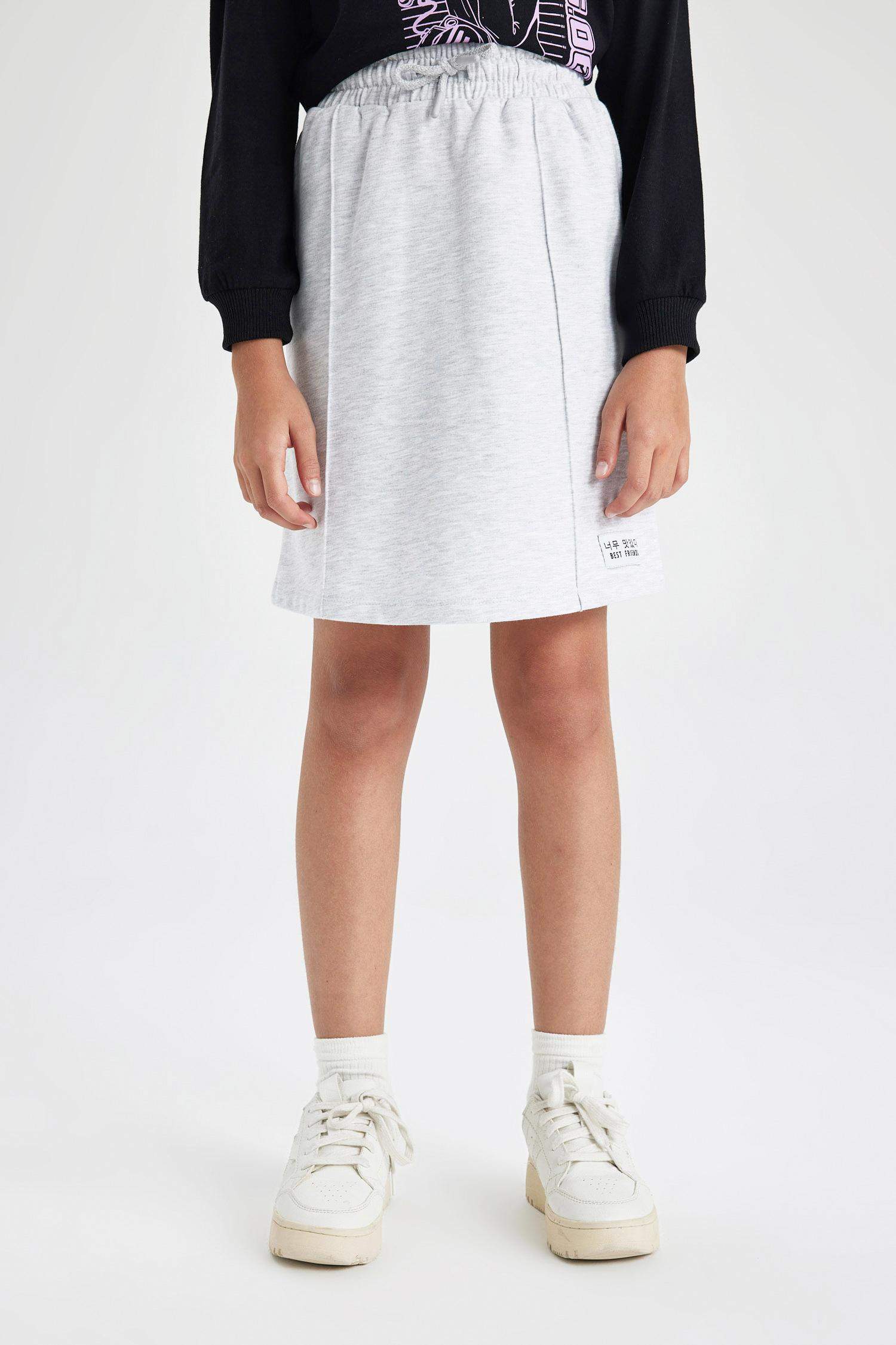 جيبة بناتي بليسيه