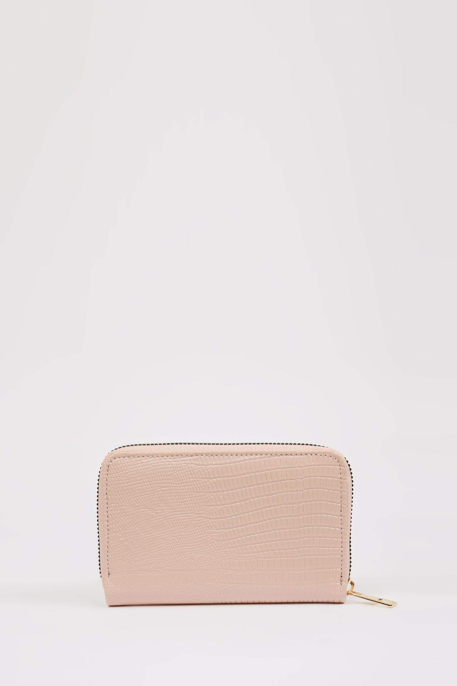 Woman Faux Leather Wallets