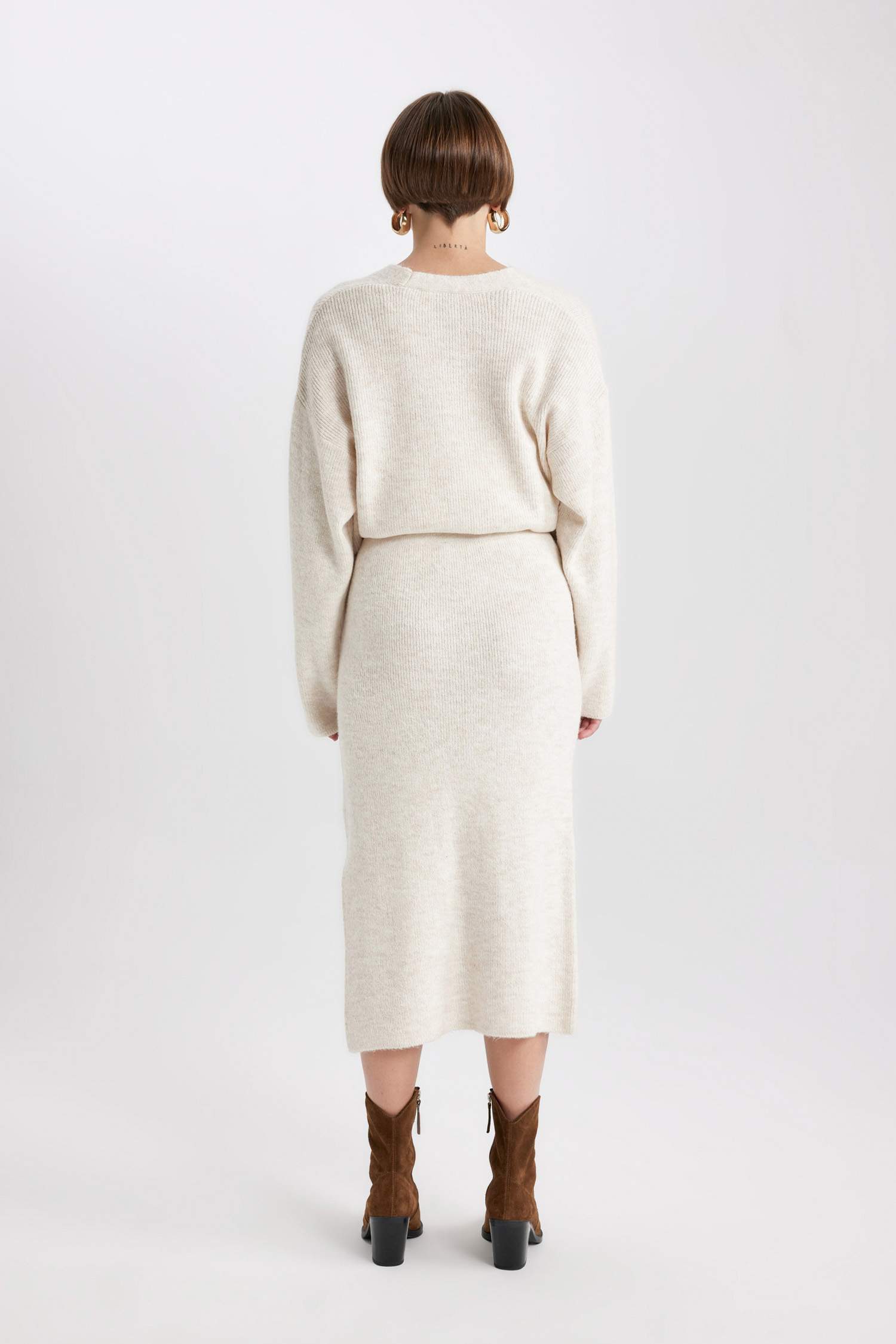 Slit Knitwear Midi Skirt