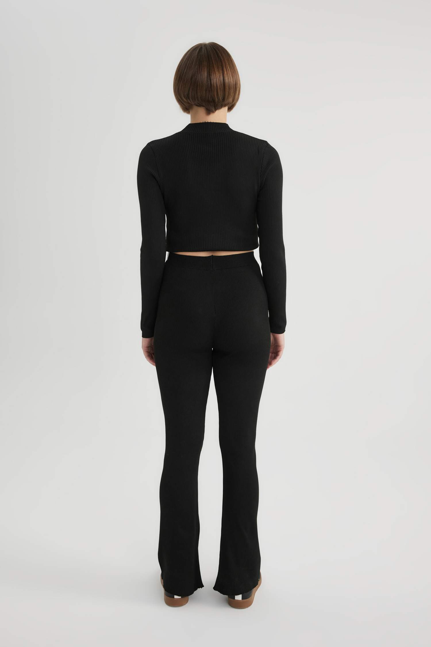 بنطلون مضلع