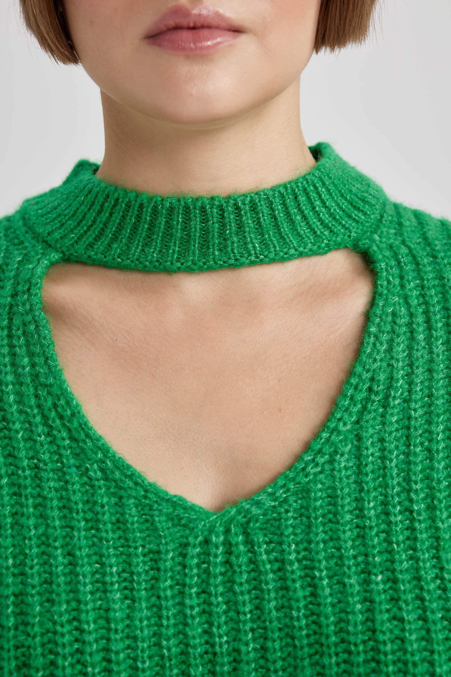 Свитер свободного кроя вязанный