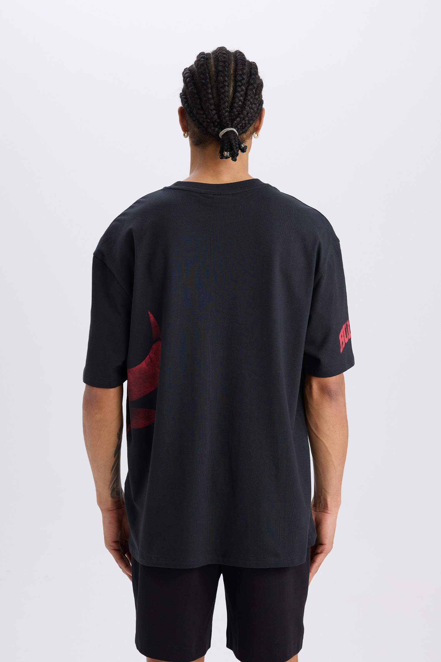 DeFactoFit NBA Chicago Bulls Oversize Fit Crew Neck T-Shirt