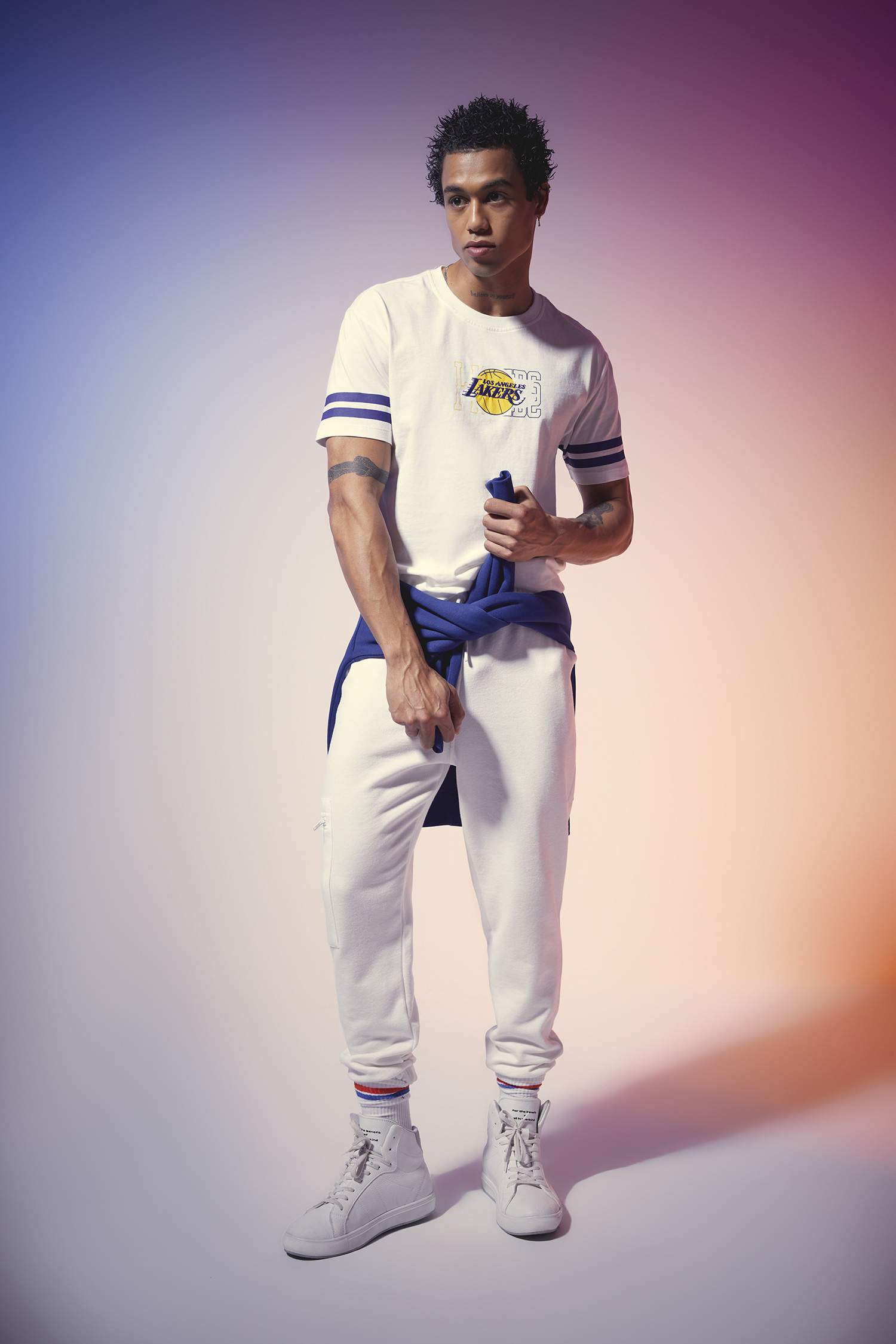 DeFactoFit NBA Los Angeles Lakers Standard Fit Short Sleeve T-Shirt