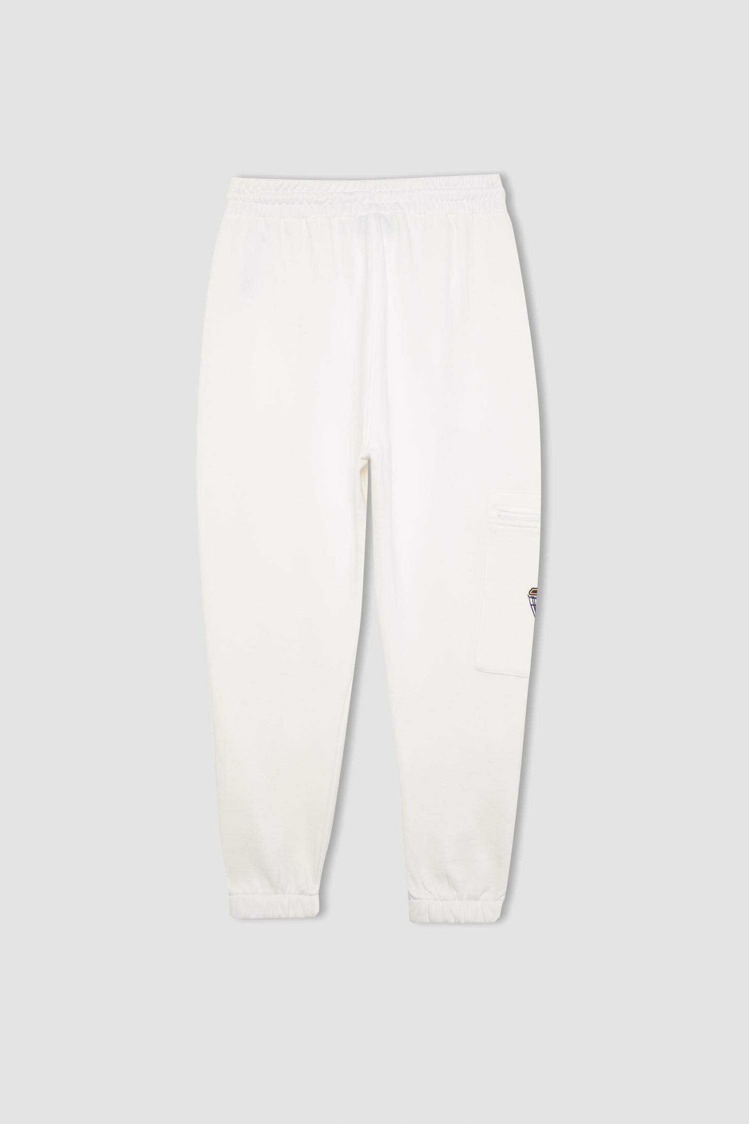 بنطلون جوجر قماش سميك قصة عادية من لوس أنجلوس ليكرز