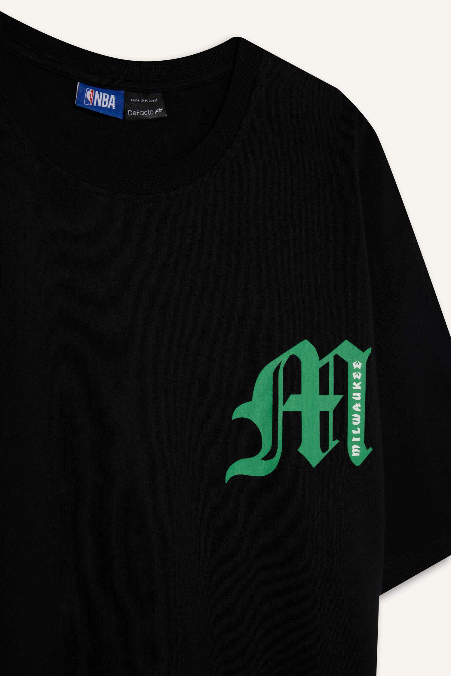 DeFactoFit NBA Milwaukee Bucks Oversize Geniş Kalıp Bisiklet Yaka Kısa Kollu Tişört