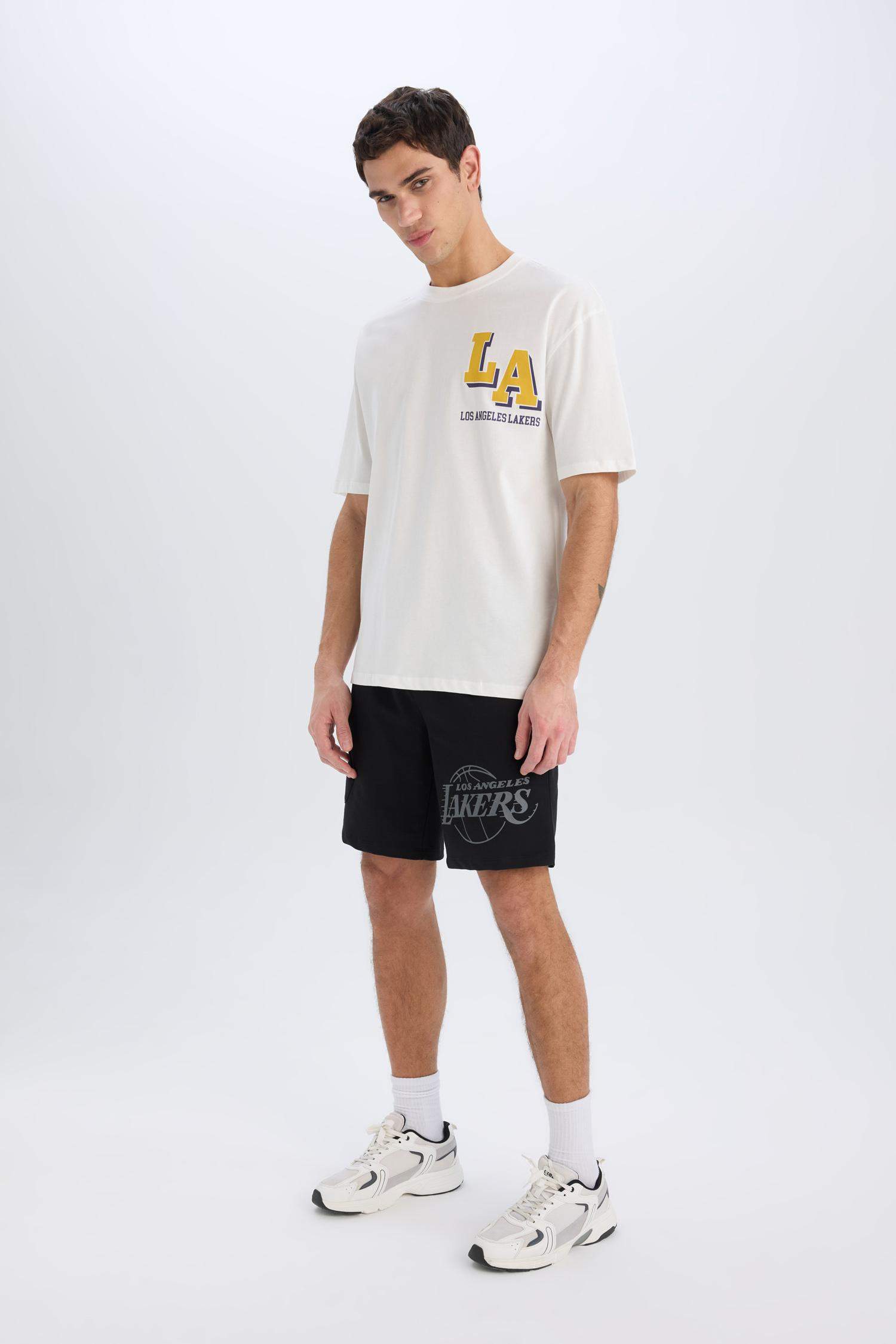 DeFactoFit NBA Los Angeles Lakers Standart Fit Kargo Cepli Kısa Paça Şort