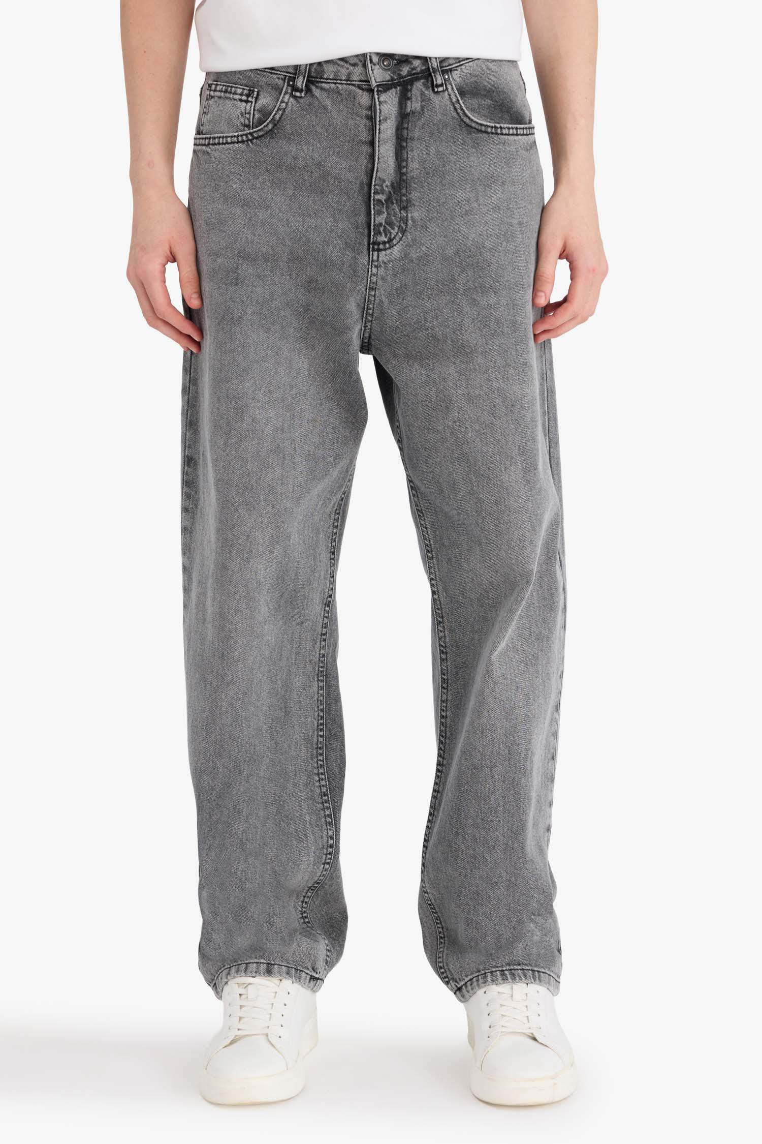 سروال جينز باجي وايد ليج