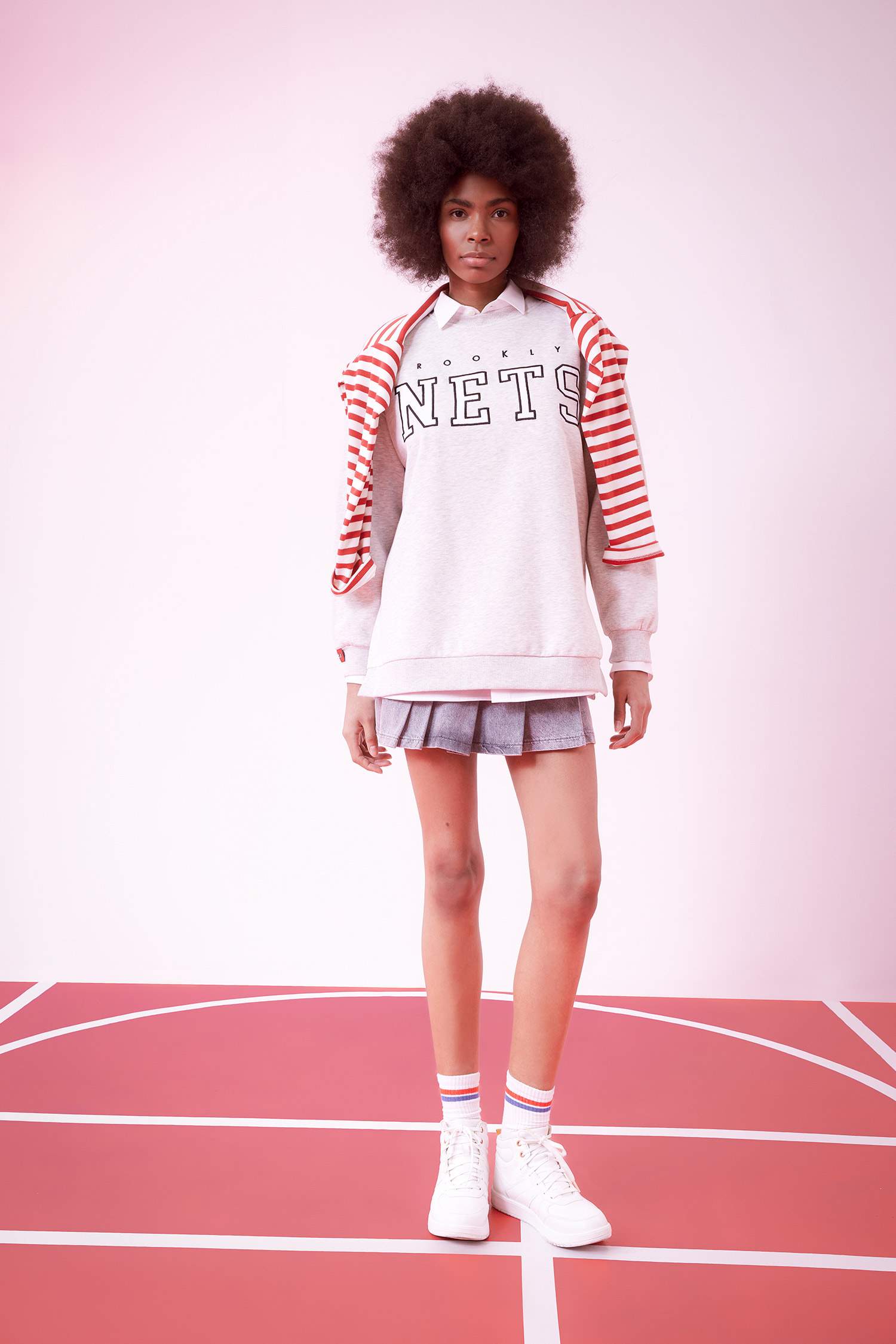 Sweatshirt Oversize Épais Imprimé Logo NBA Brooklyn Nets De Defactofit