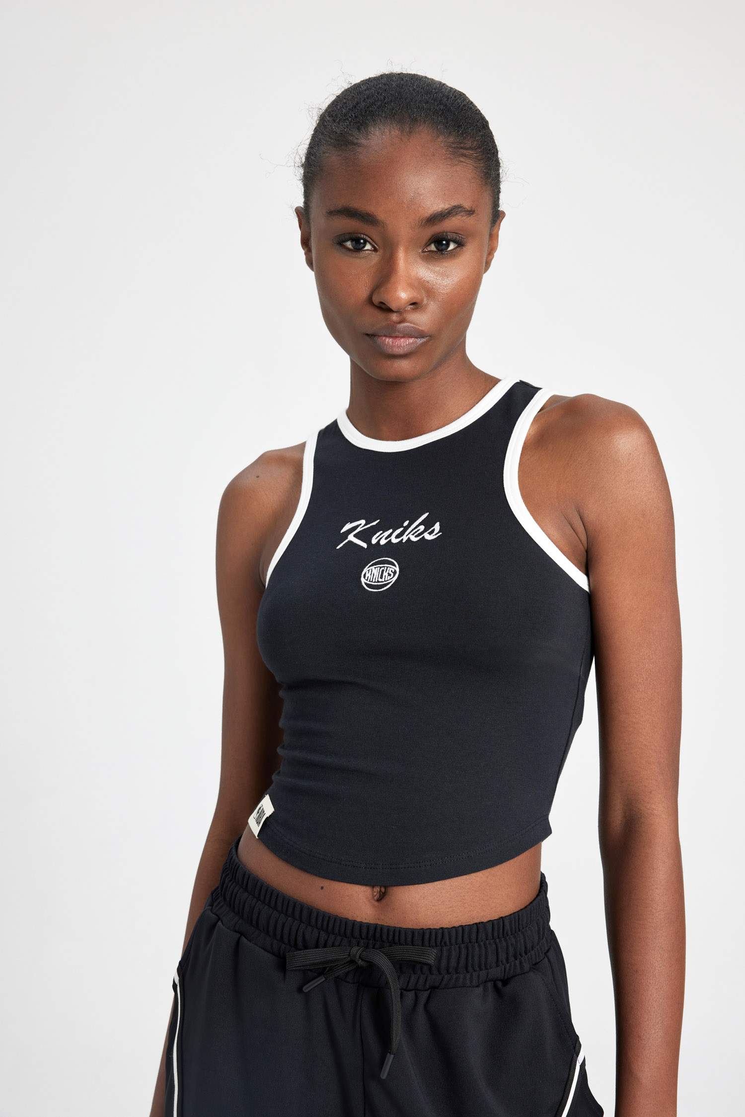 DeFactoFit NBA New York Knicks Crop Top