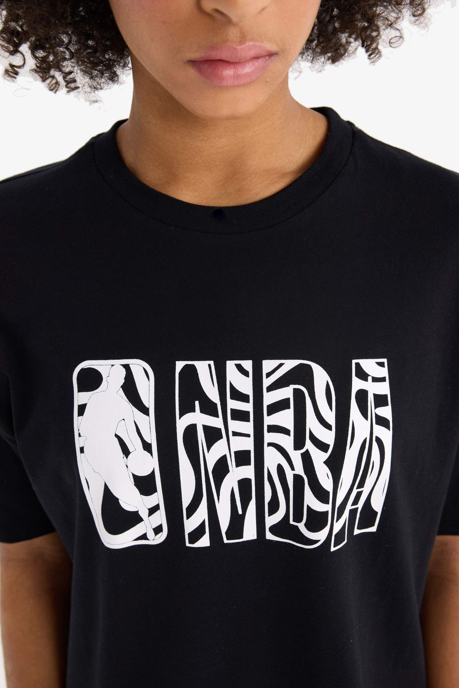 T-Shirt NBA Oversize à Manches Courtes De DefactoFit