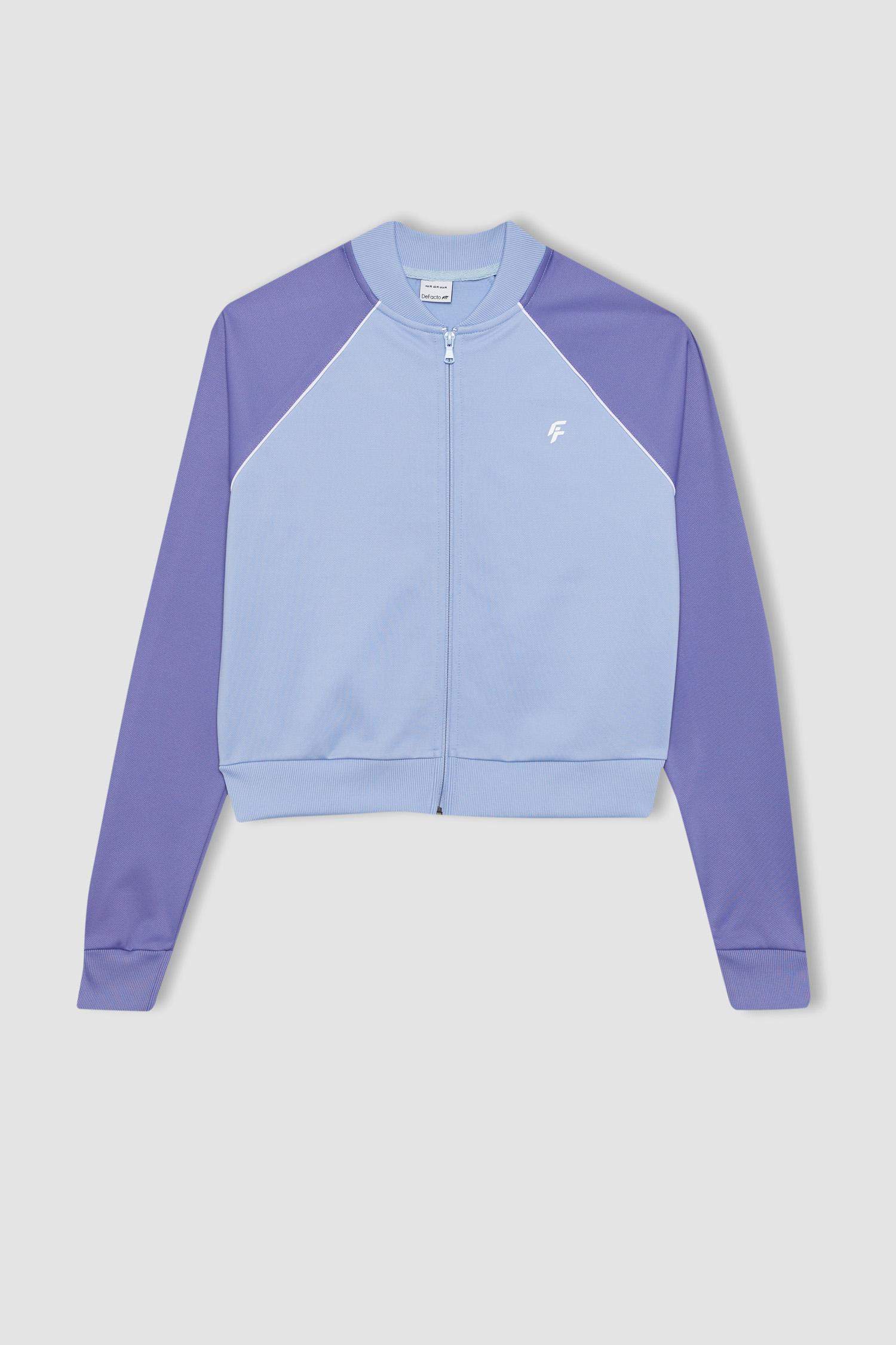 سويتر بيكة قصة عادية بجيب مزدوج من DeFactoFit