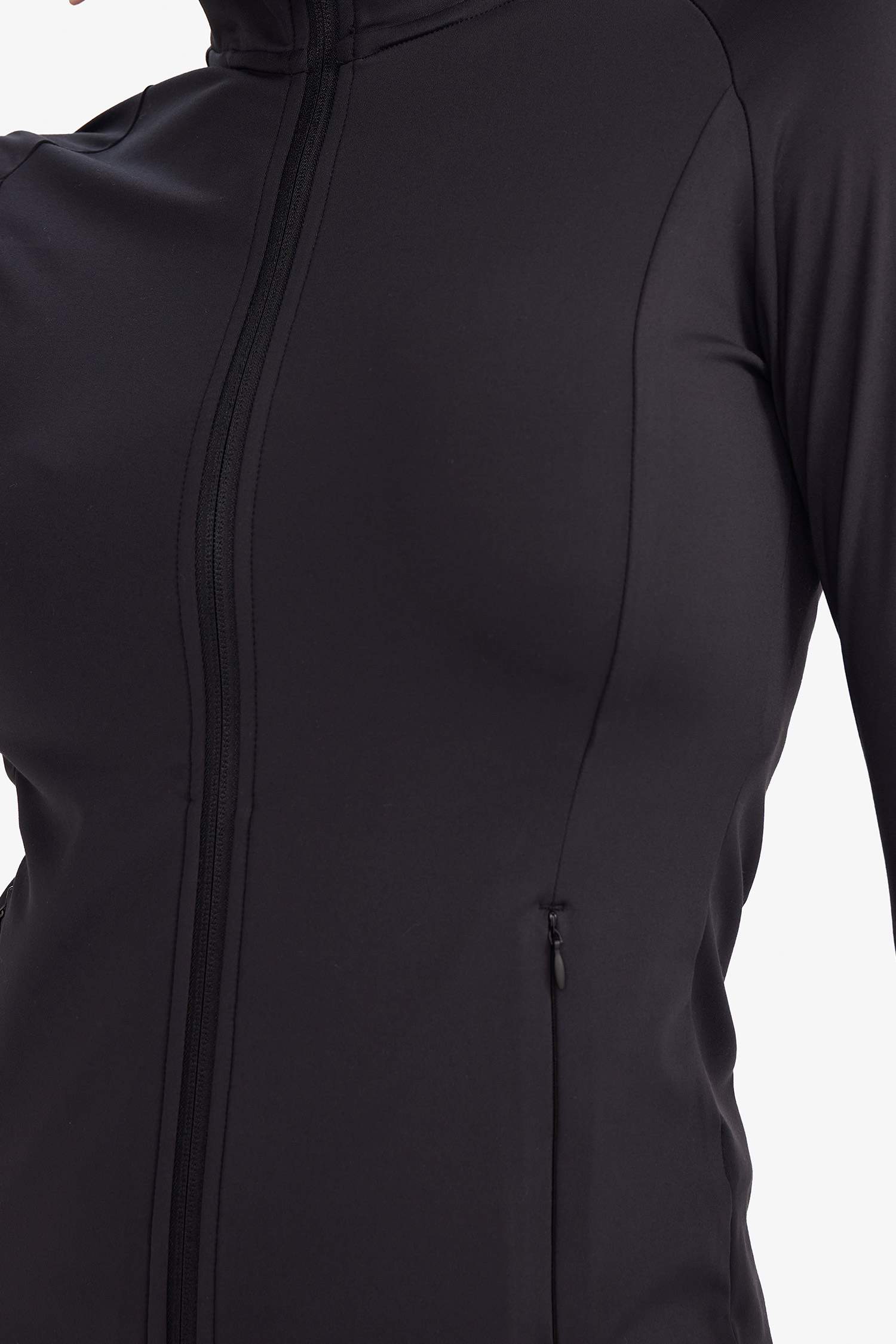 جاكيت صوف مخصر بياخة عالية وجيب