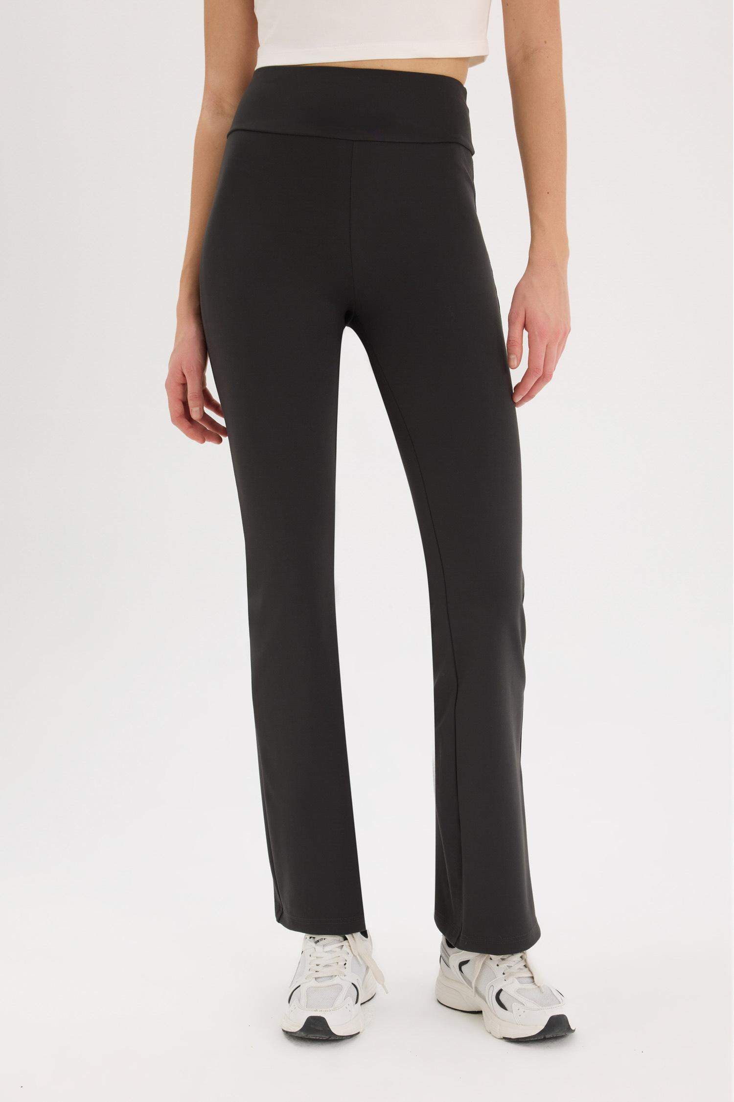 سروال برجل واسع شارلستون