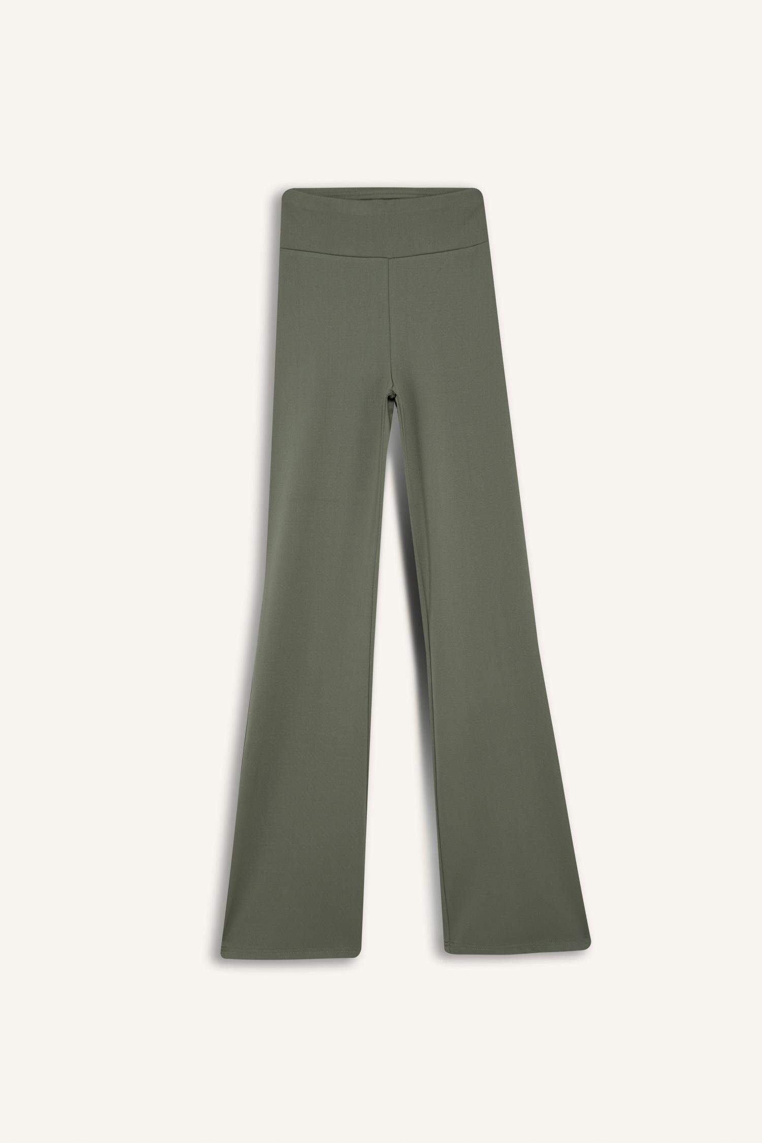 Спортивные брюки DeFactoFit Flare Fit стандартной длины