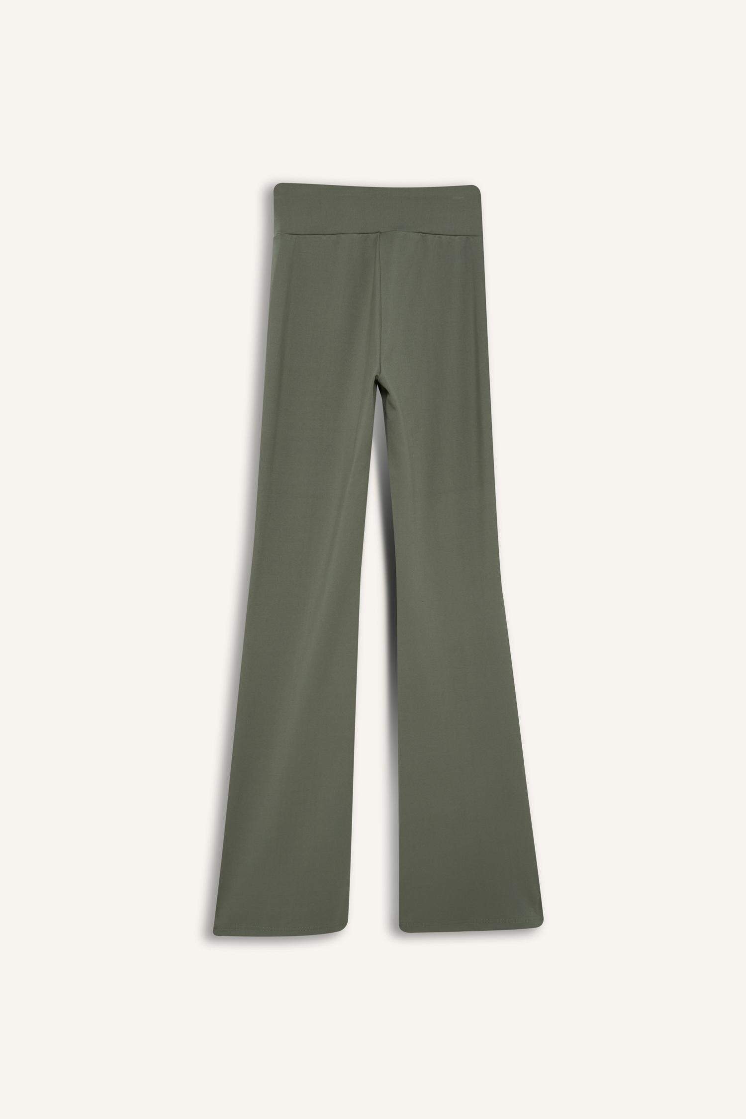 Спортивные брюки DeFactoFit Flare Fit стандартной длины