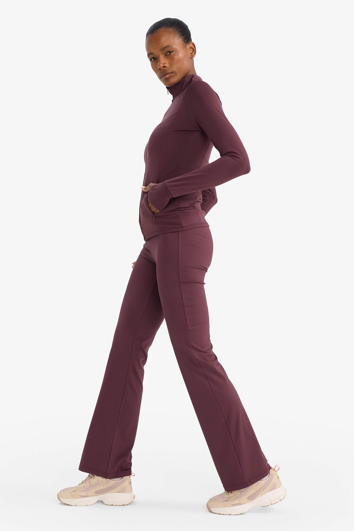 Flare Fit Toparlayıcı Yüksek Bel İspanyol Paça Soft Touch Sporcu Pantolon