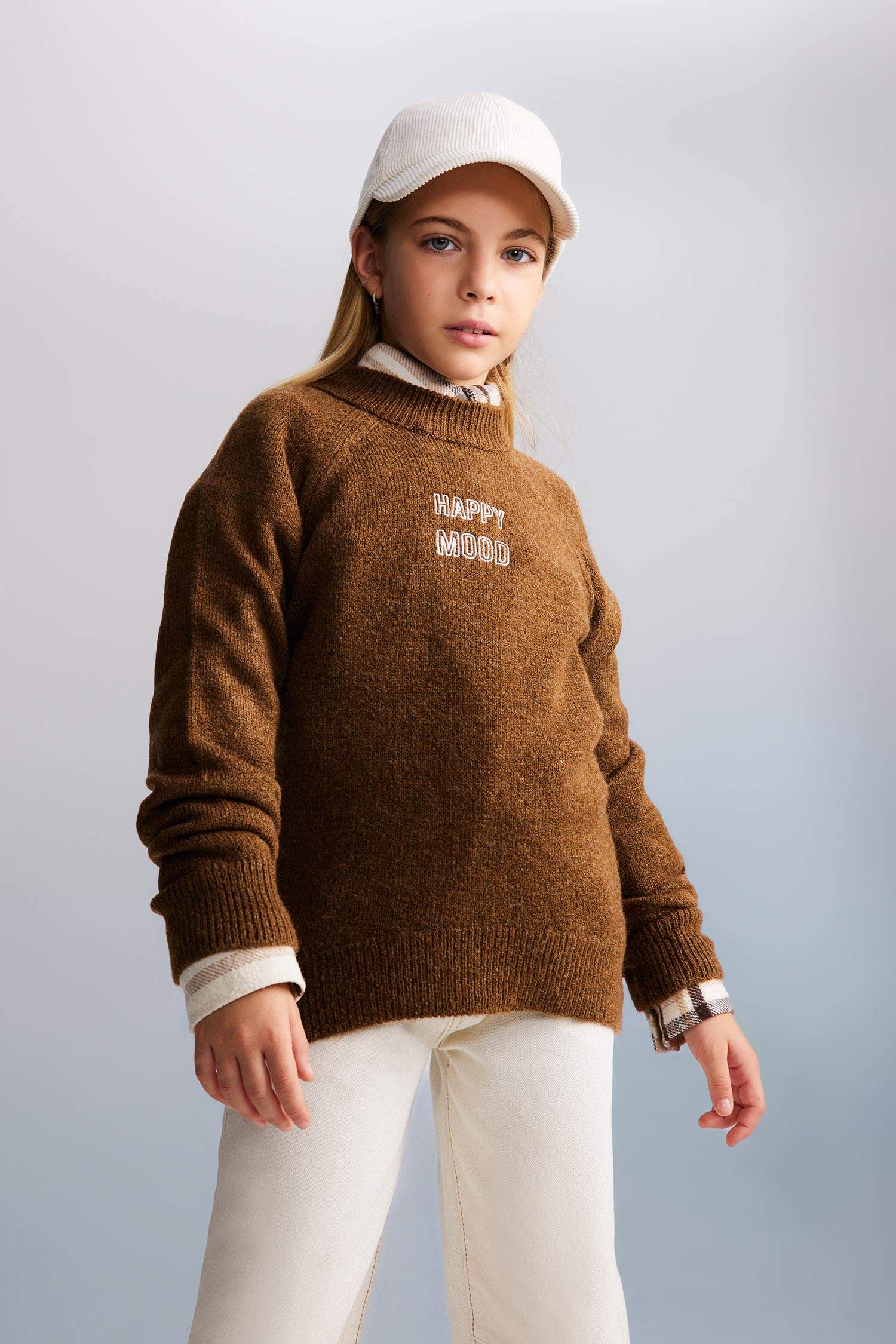 Kız Çocuk Loose Fit Yarım Balıkçı Yaka Triko Kazak